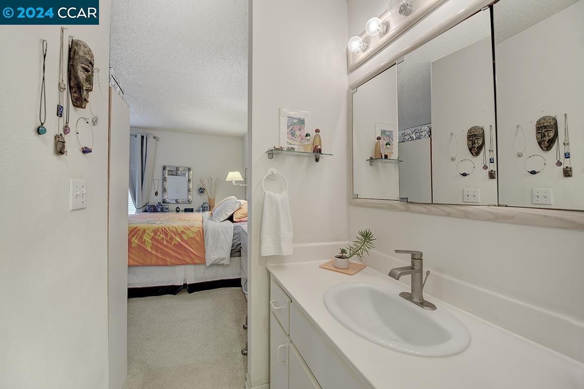 2564 WALNUT BOULEVARD # 110
