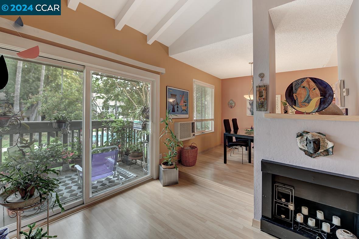 2564 WALNUT BOULEVARD # 110
