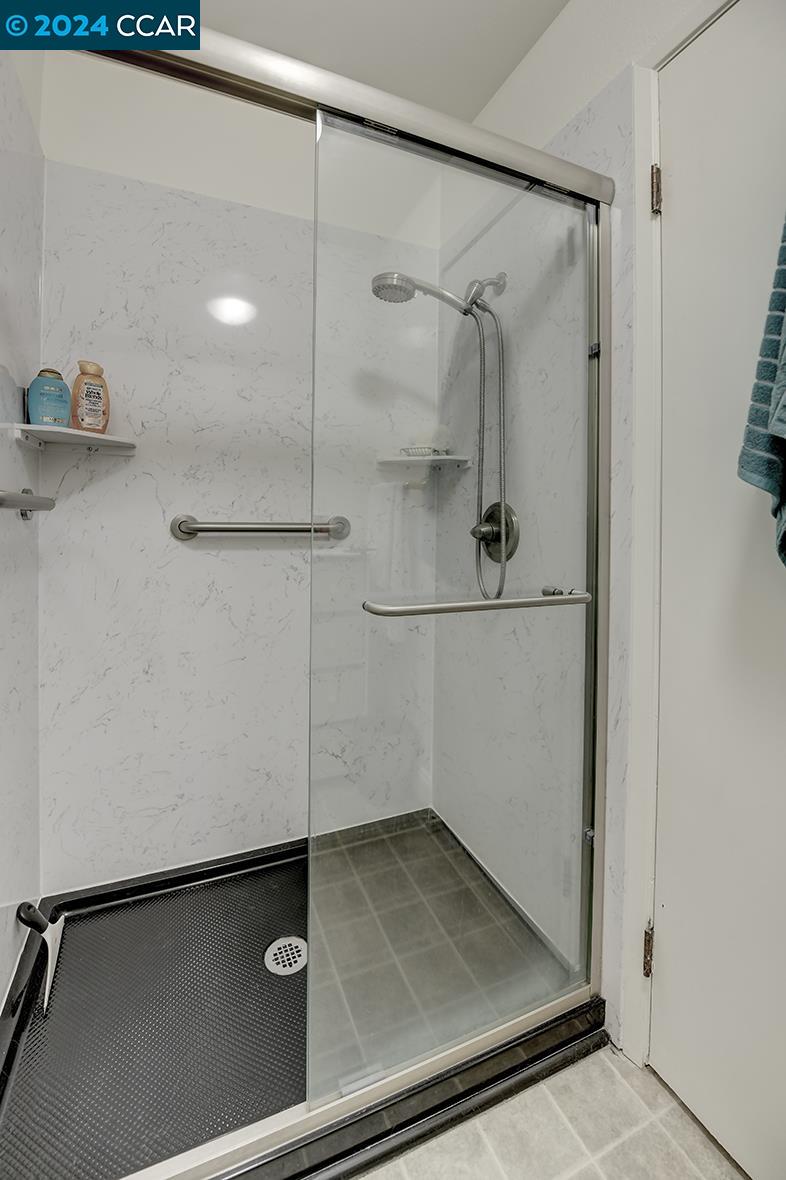 2564 WALNUT BOULEVARD # 110