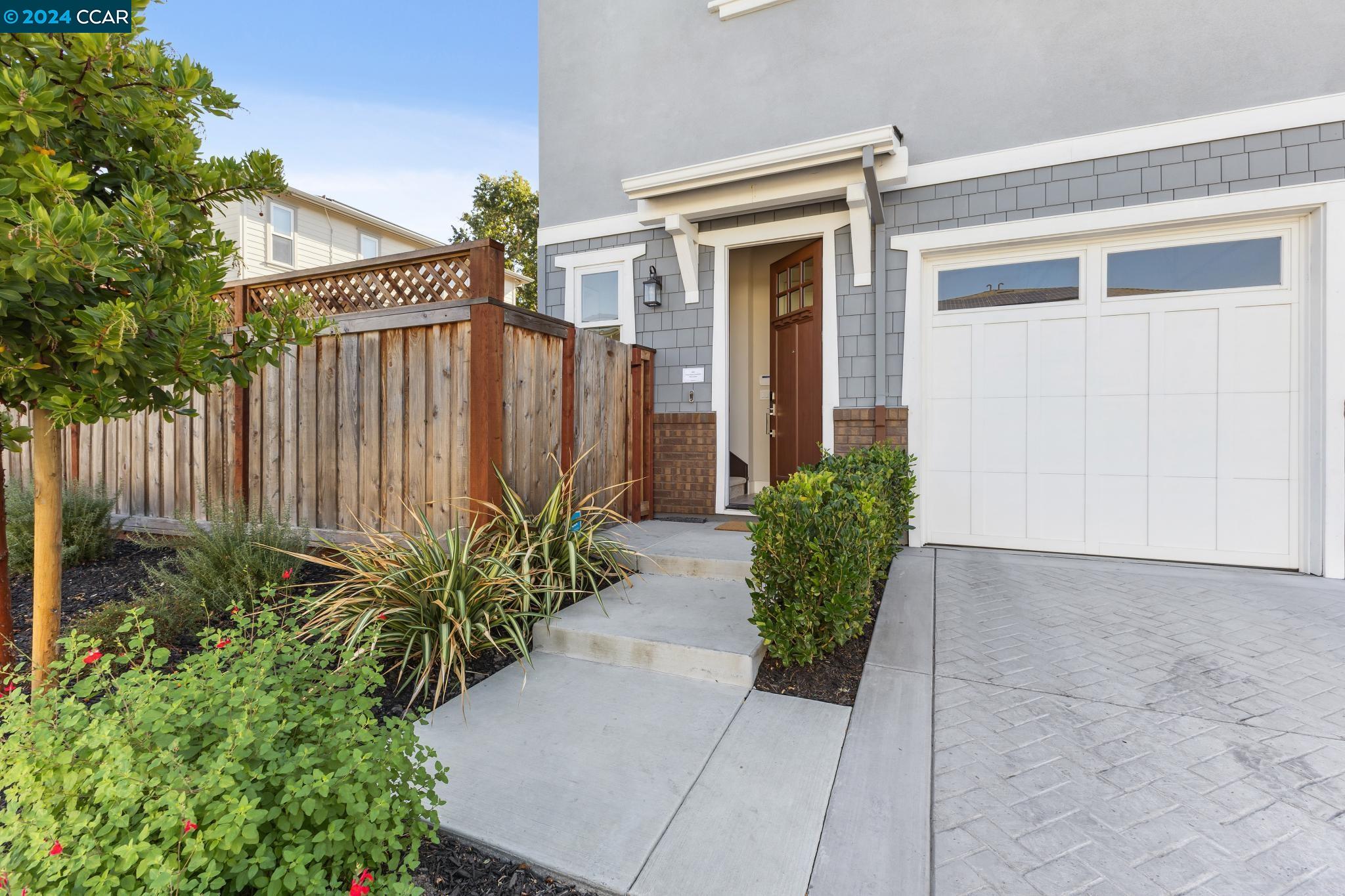 11 Larkey Ct