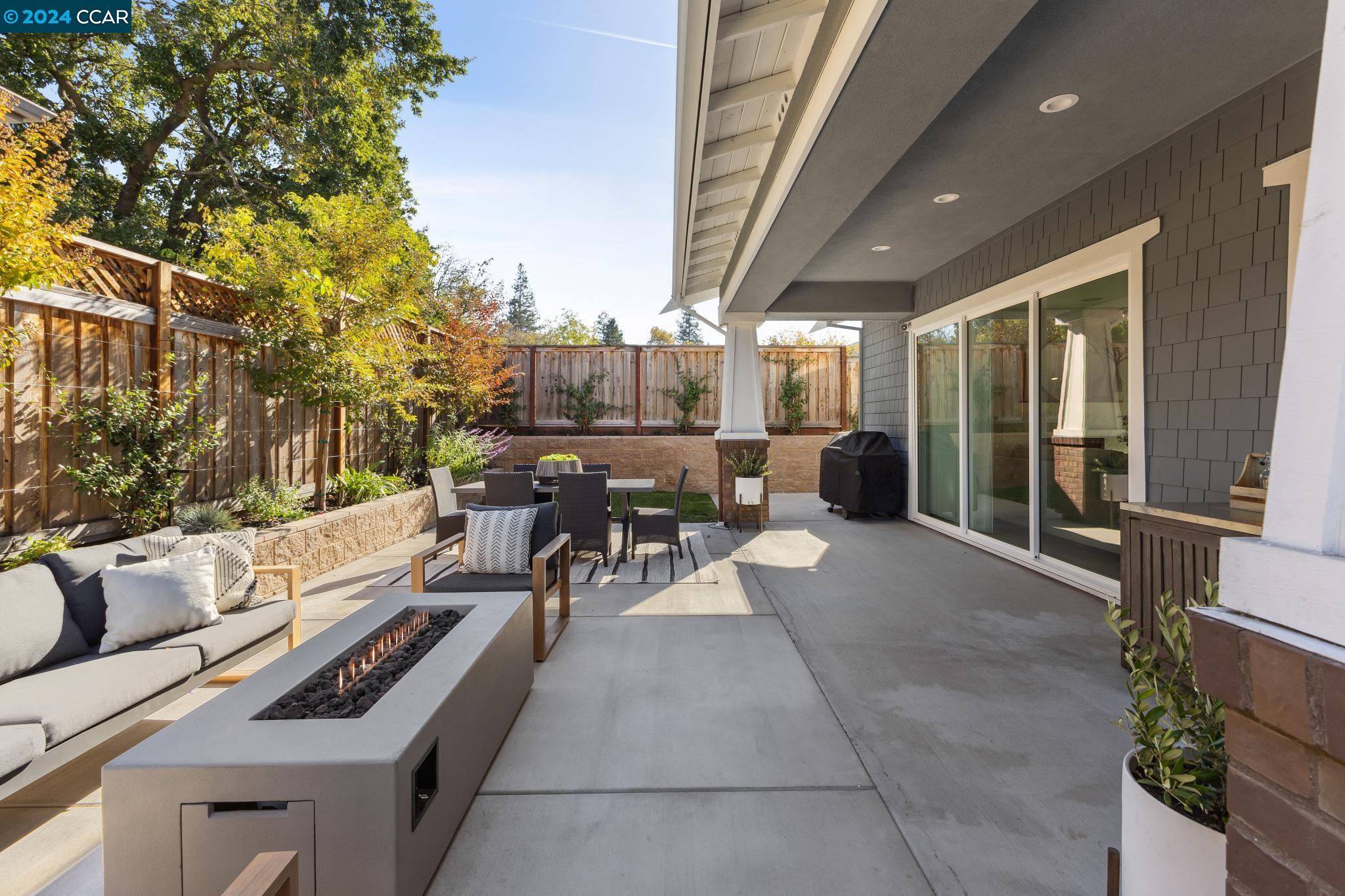 11 Larkey Ct