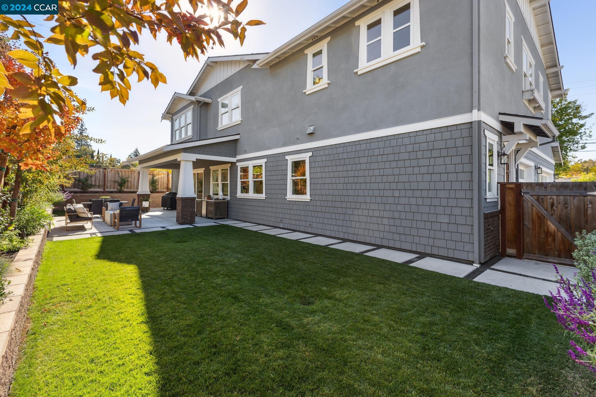11 Larkey Ct
