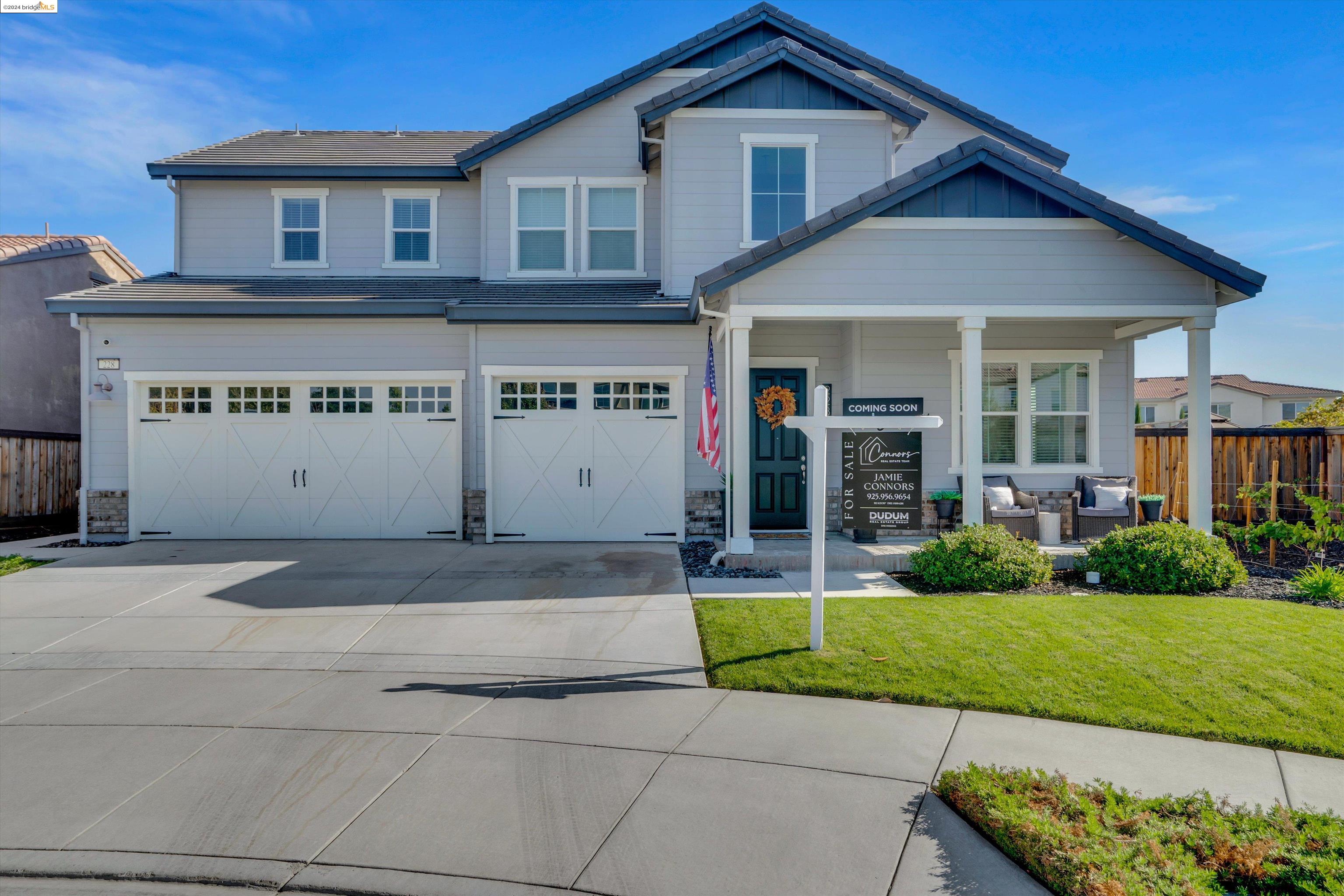228 Silva Ct