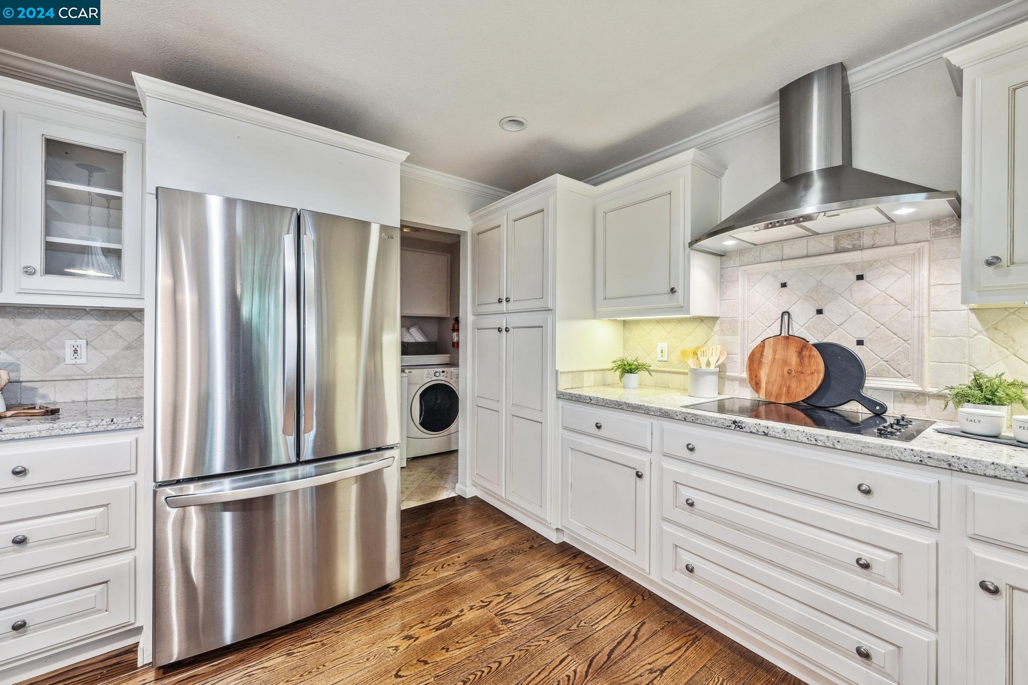 152 Firestone Dr