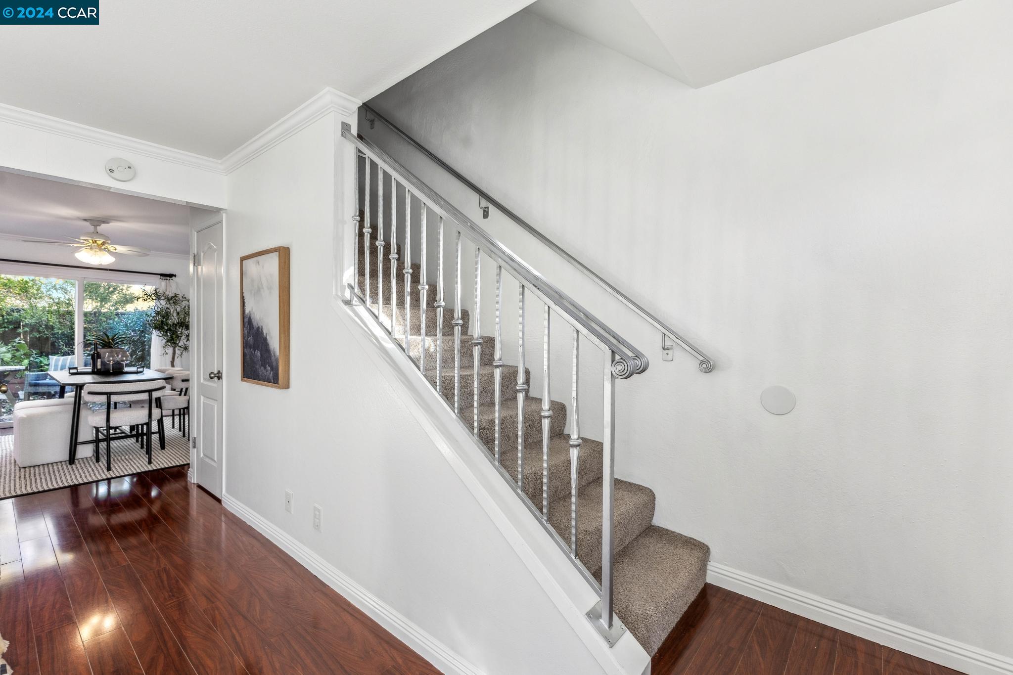 838 Royal Ann Ln