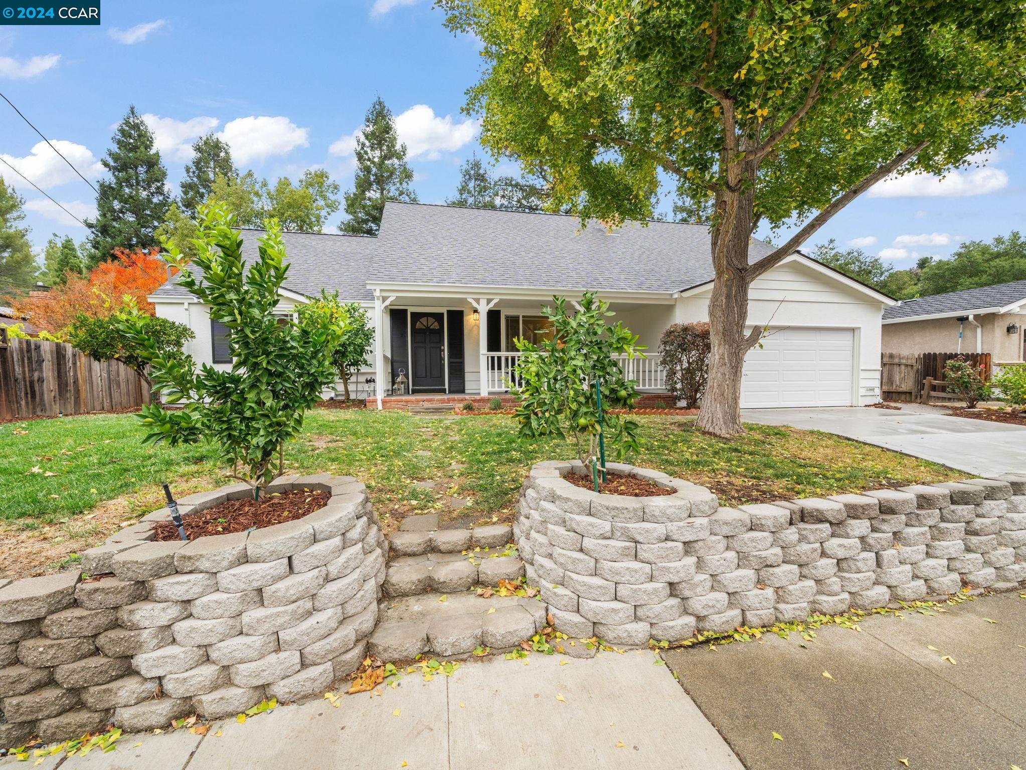 5715 Likins Ct