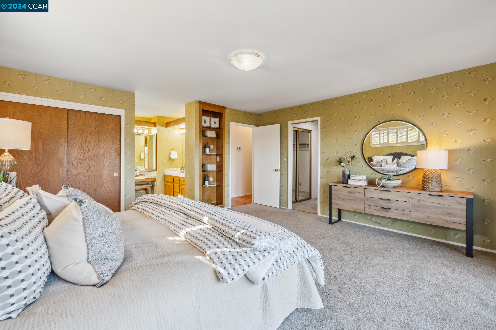 69 Sullivan Dr