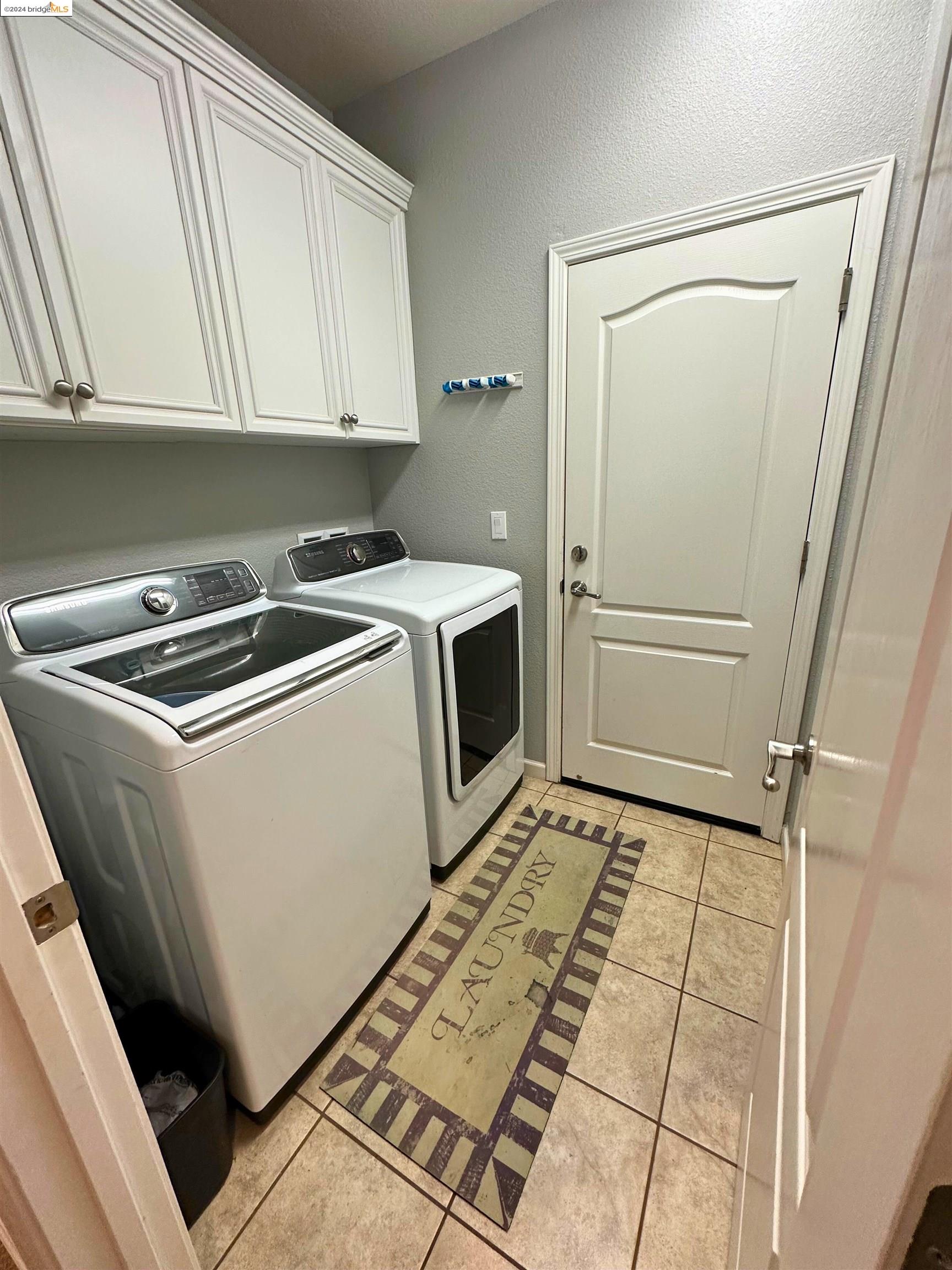 8309 Brookhaven Cir