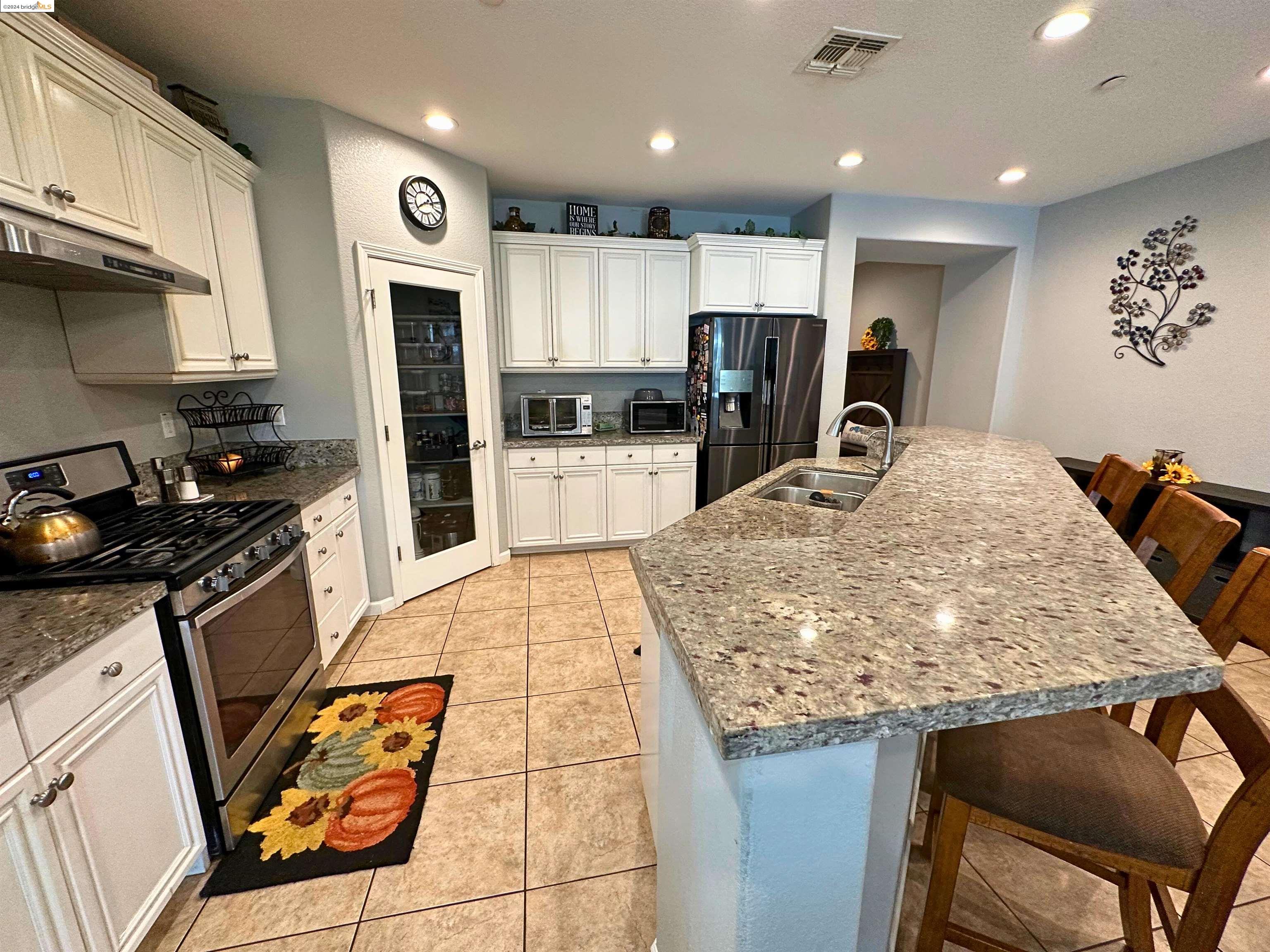 8309 Brookhaven Cir