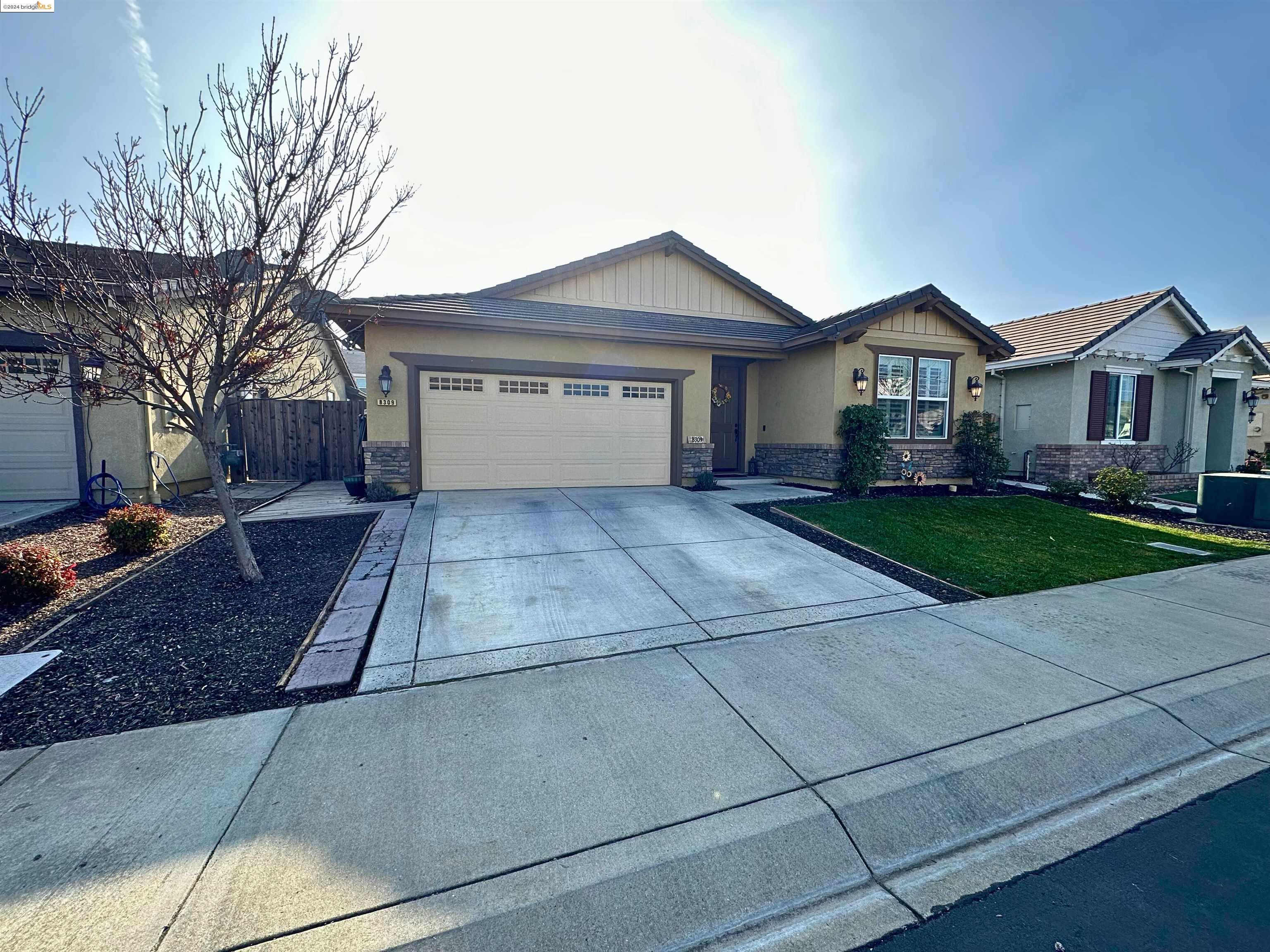 8309 Brookhaven Cir