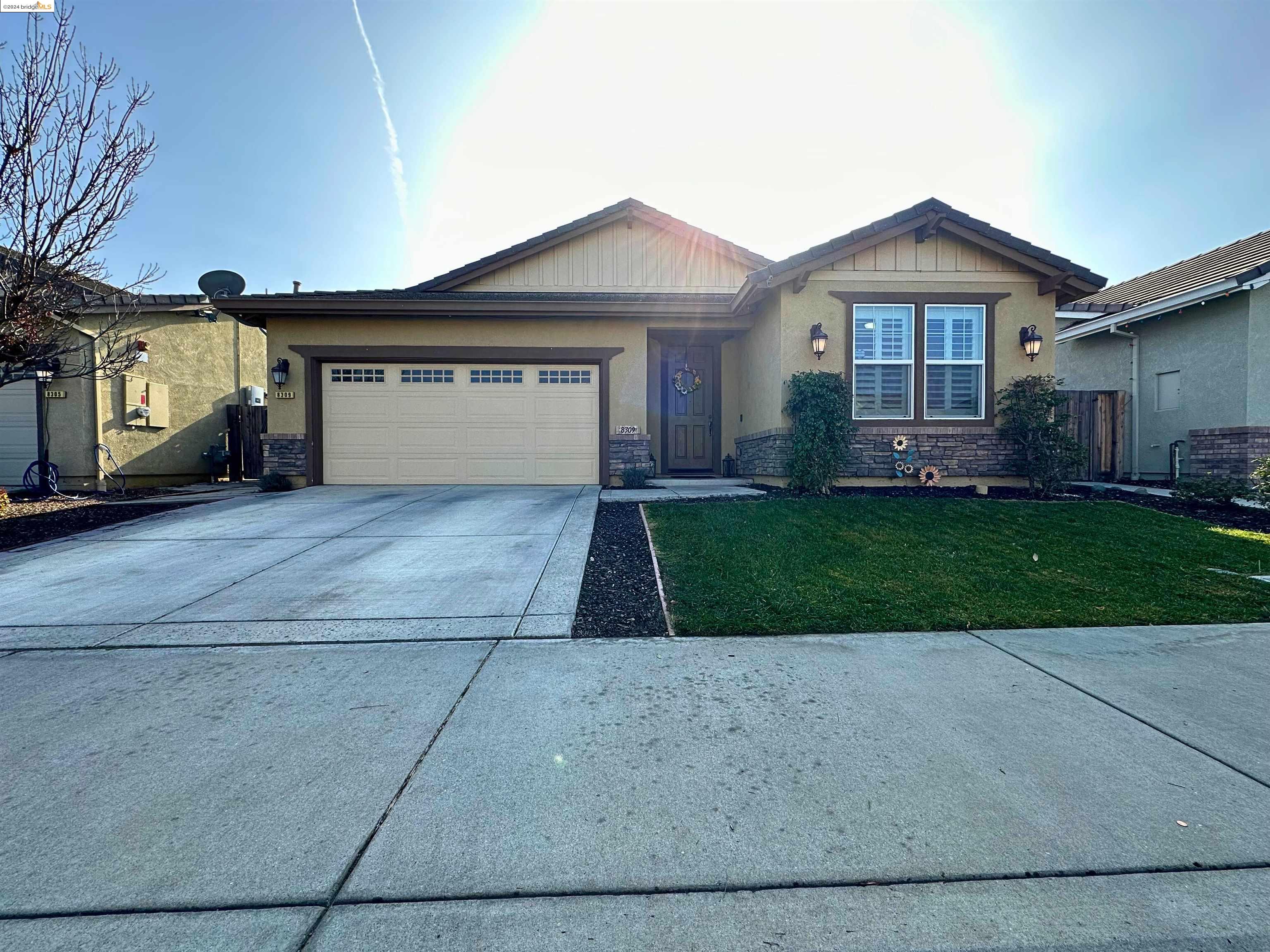 8309 Brookhaven Cir