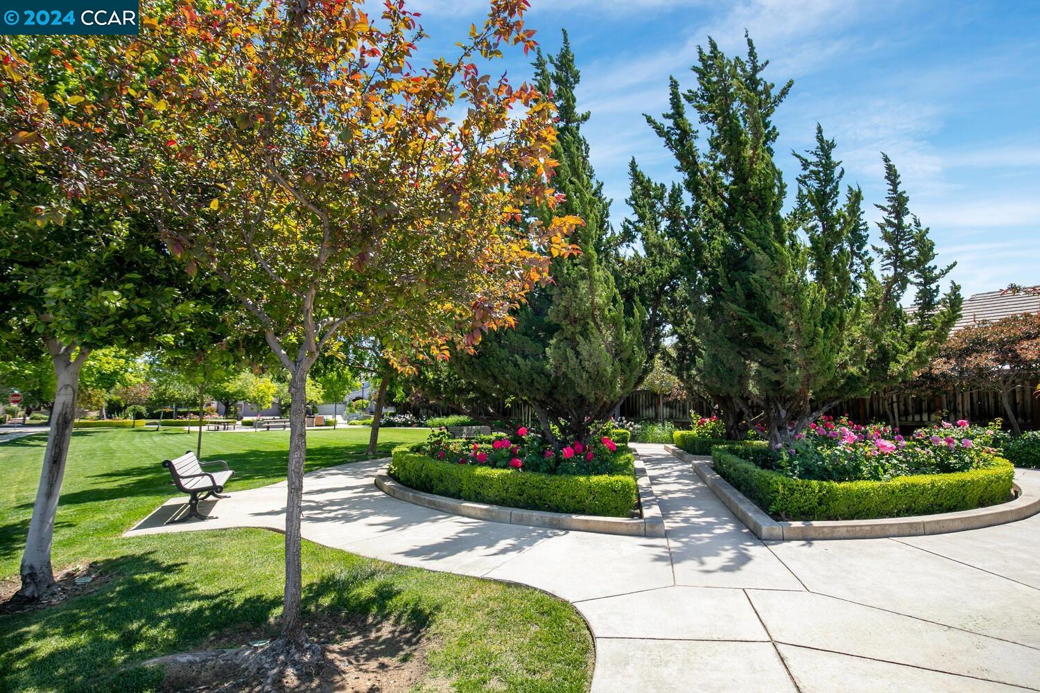 1608 Dupree Way