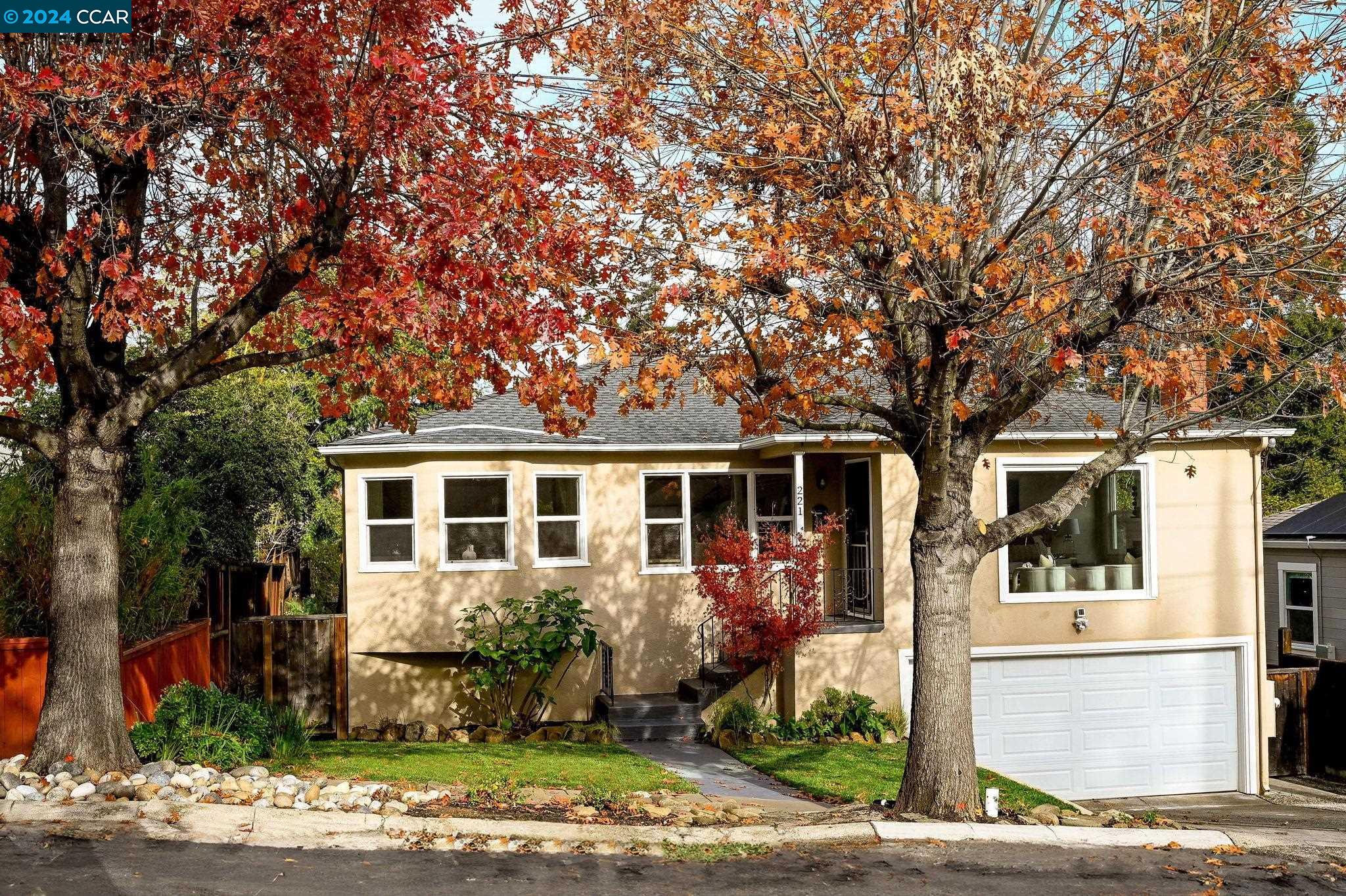 221 Gilger Ave