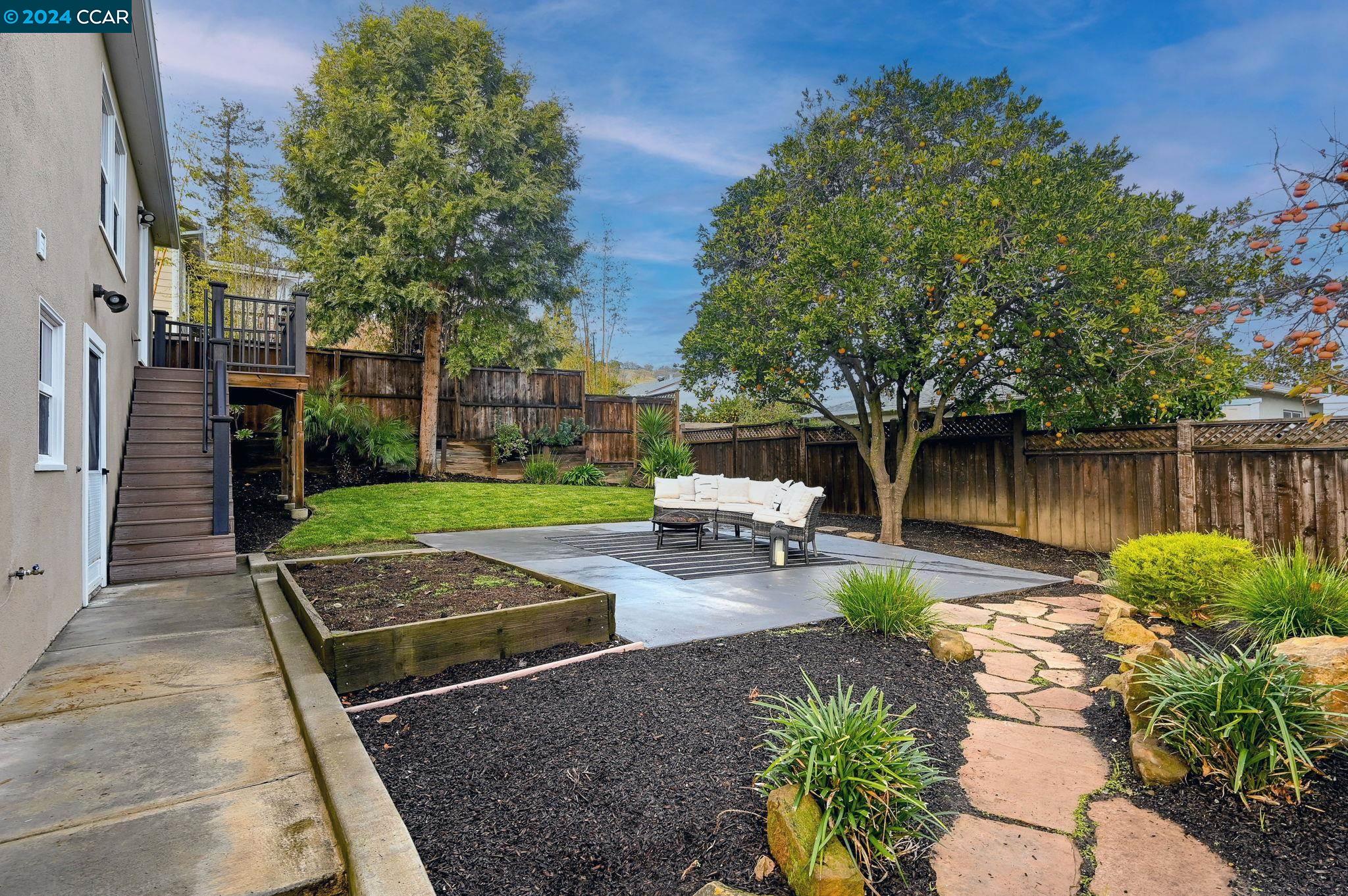 221 Gilger Ave
