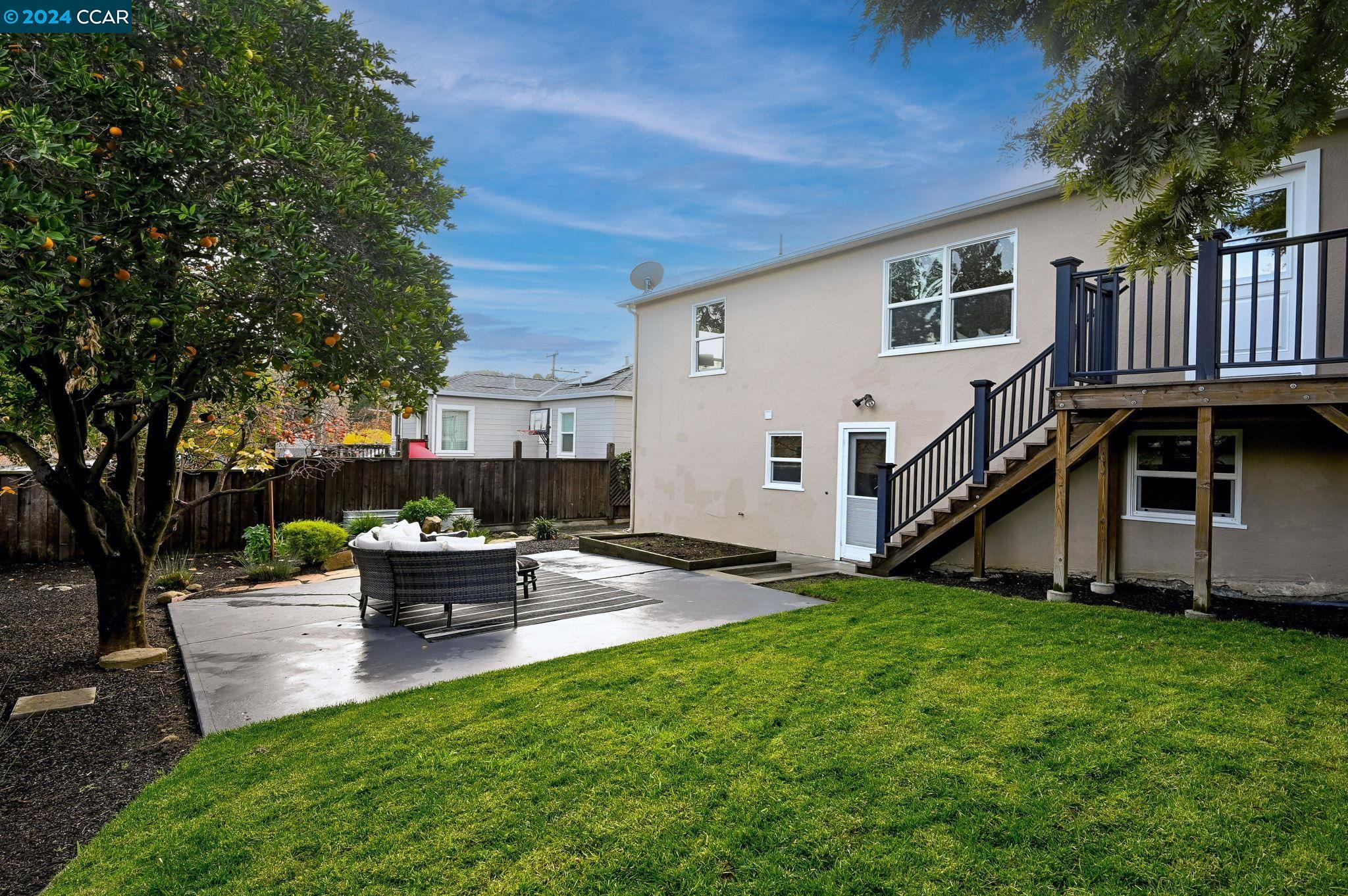 221 Gilger Ave