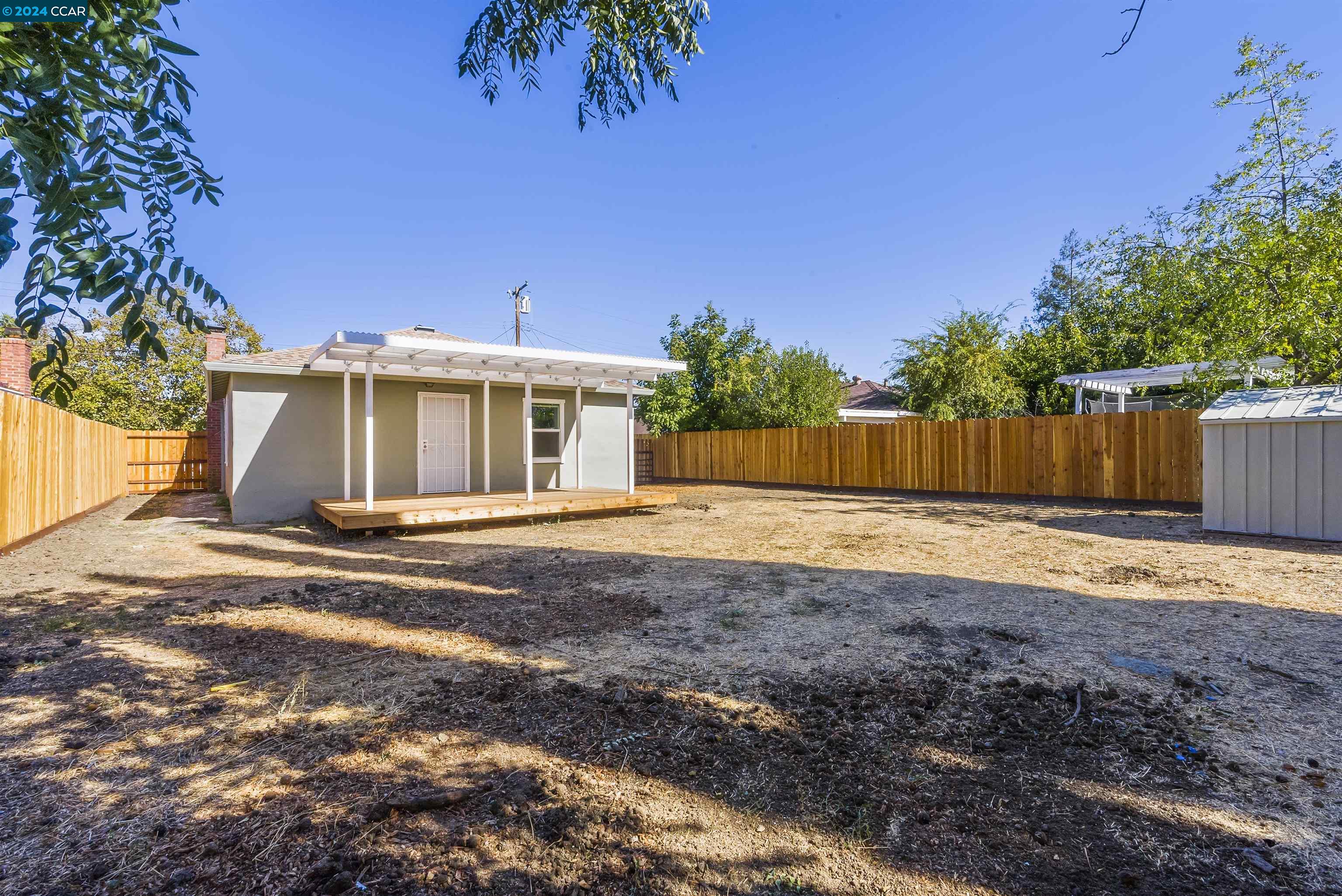 2372 Pepper Dr