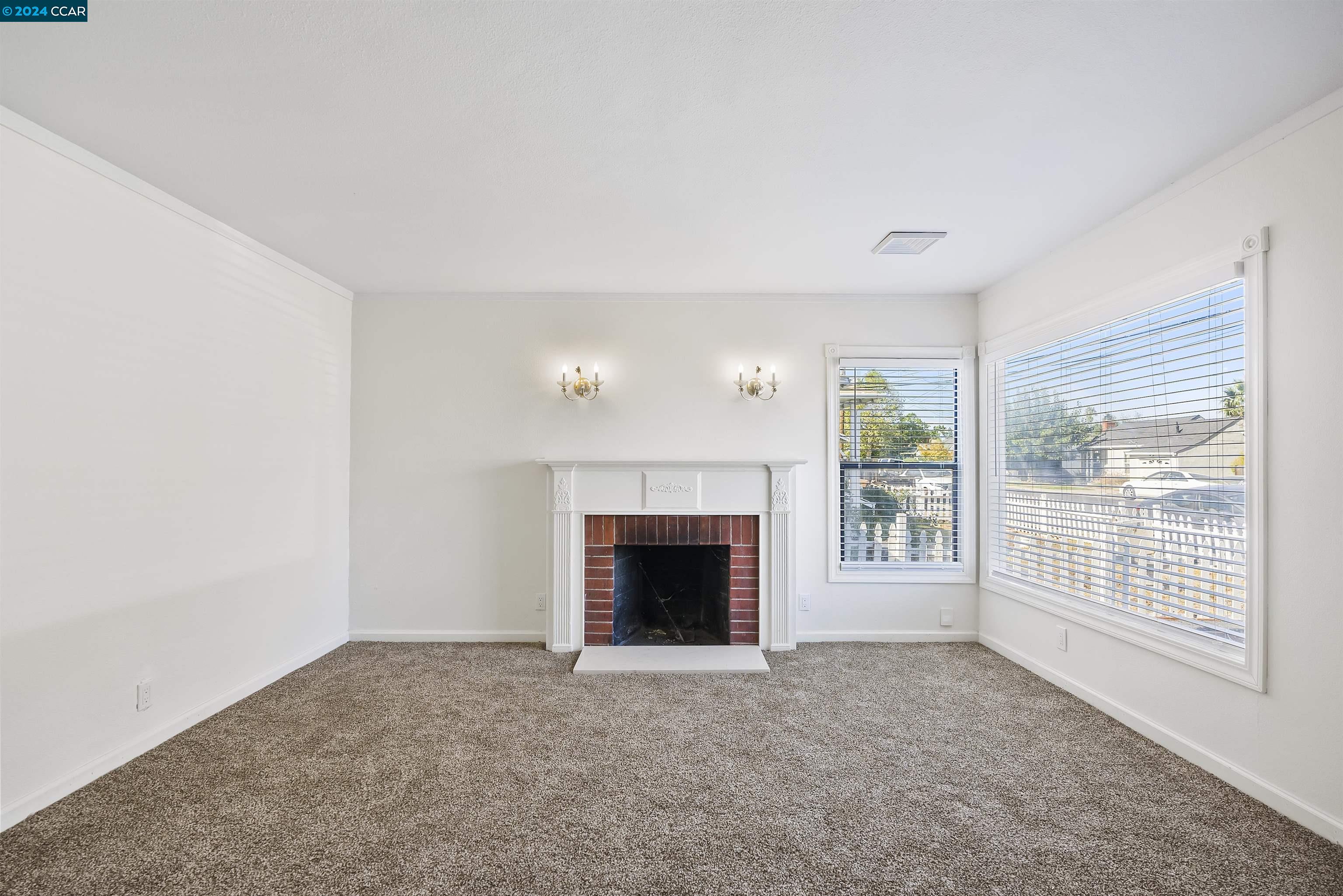 2372 Pepper Dr