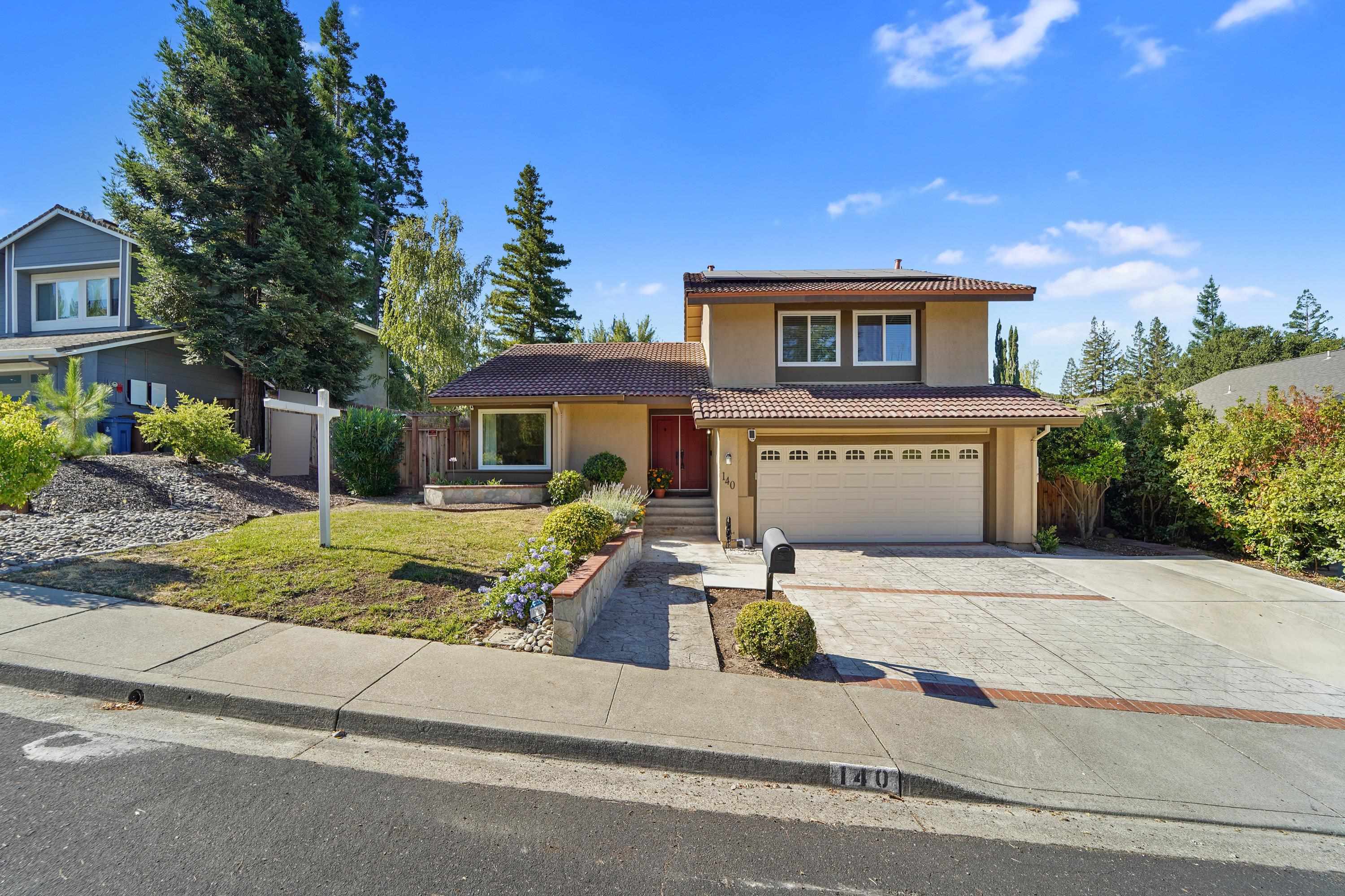 140 Alhambra Hills Dr