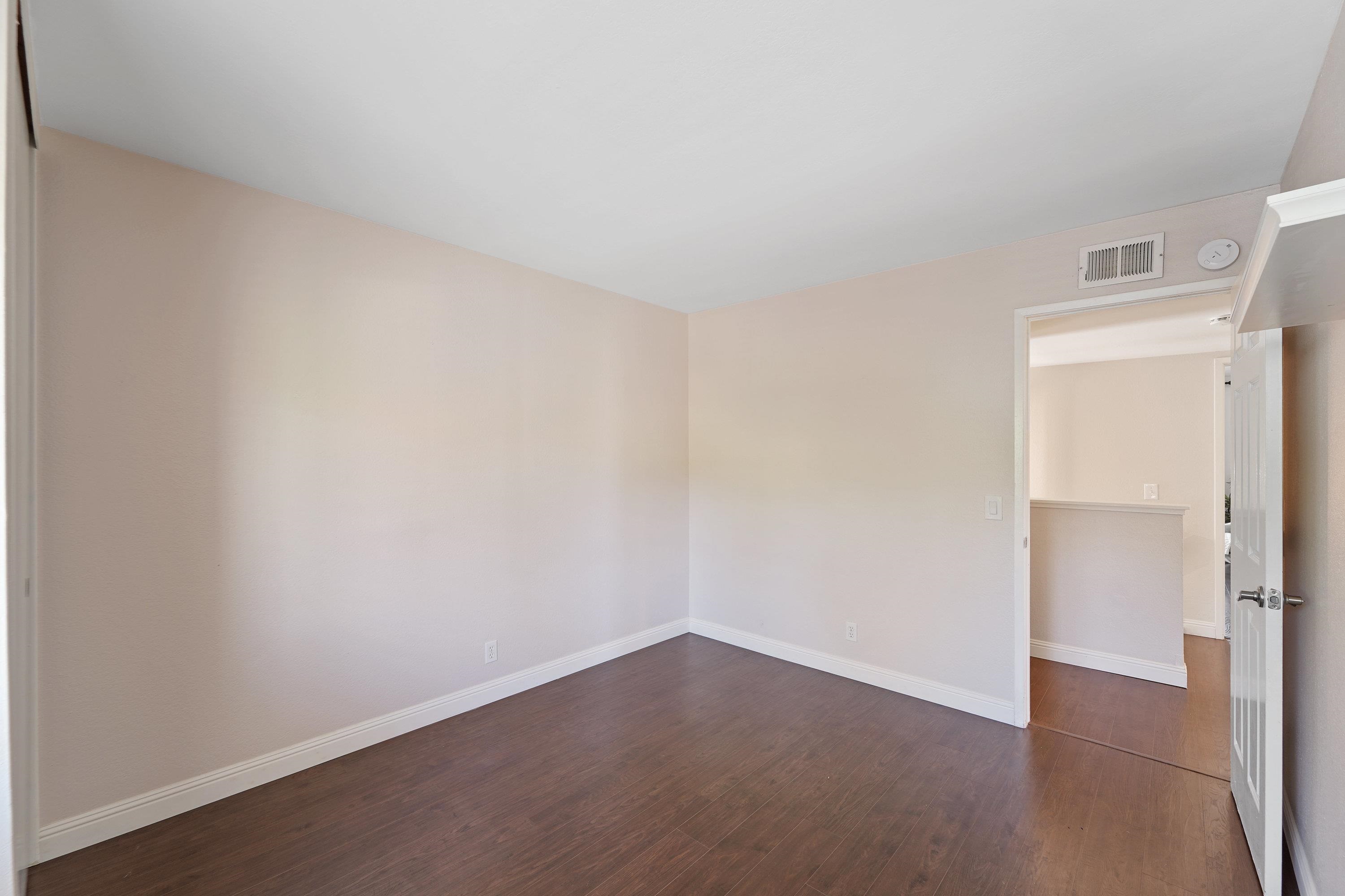 140 Alhambra Hills Dr
