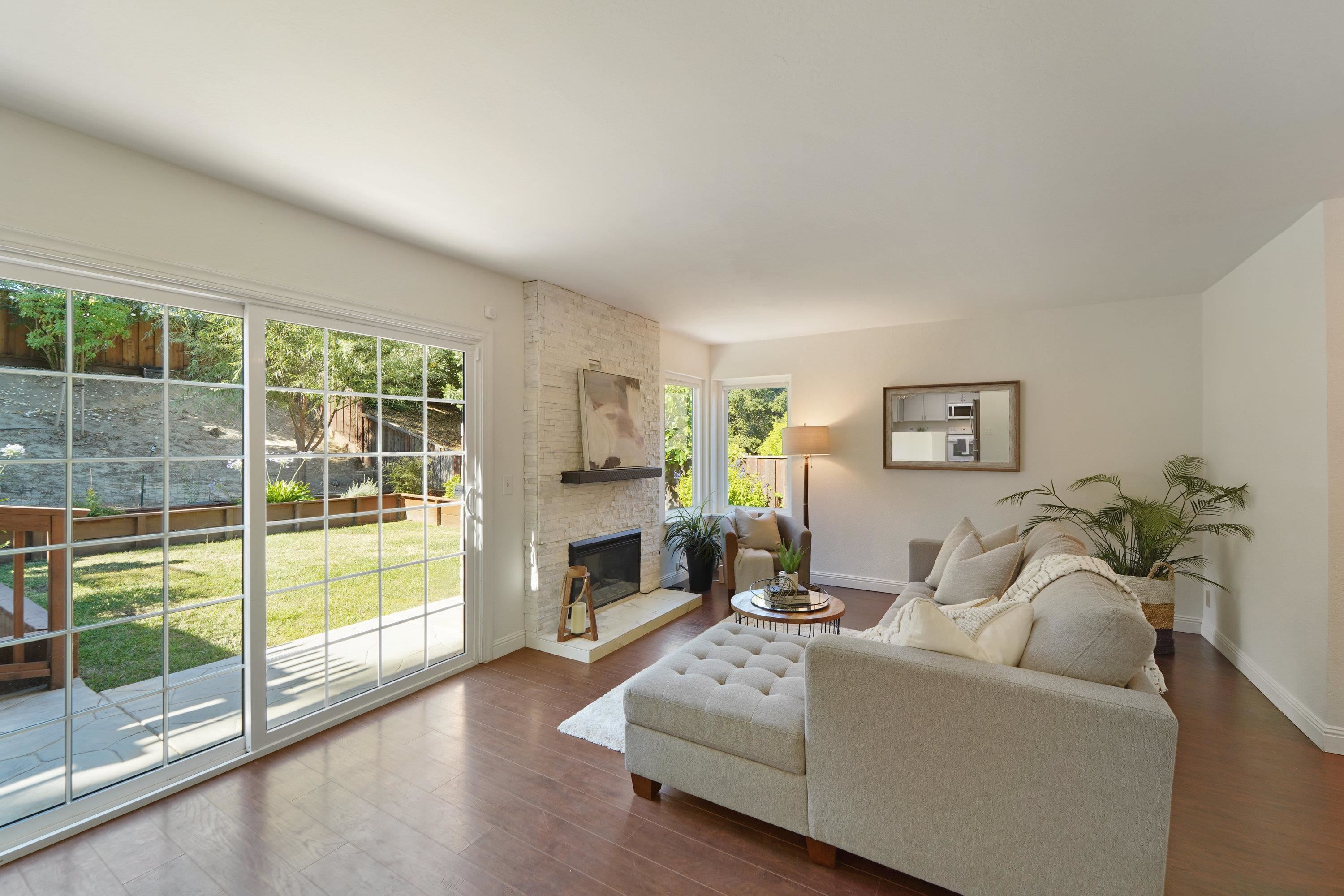 140 Alhambra Hills Dr
