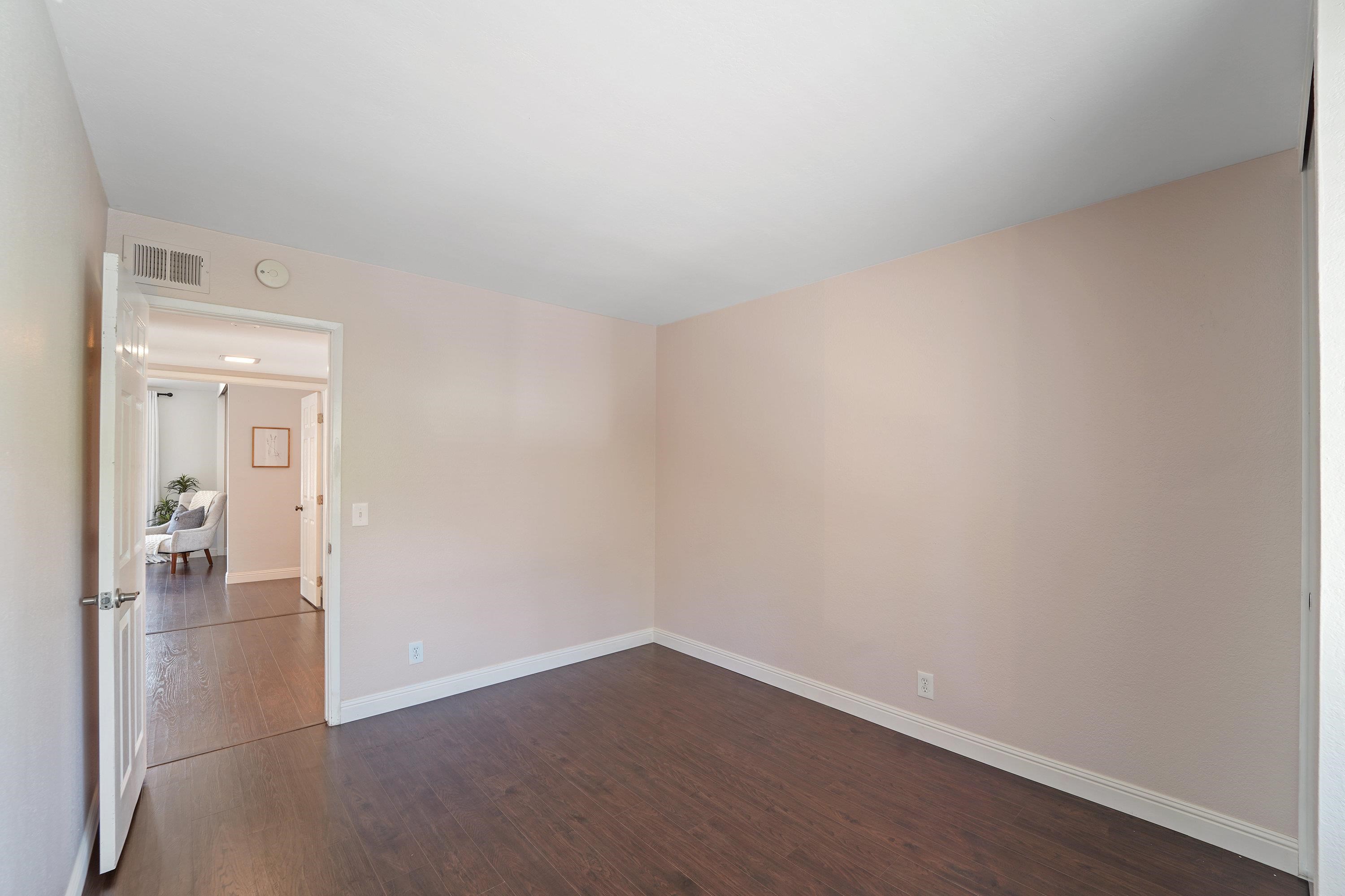 140 Alhambra Hills Dr