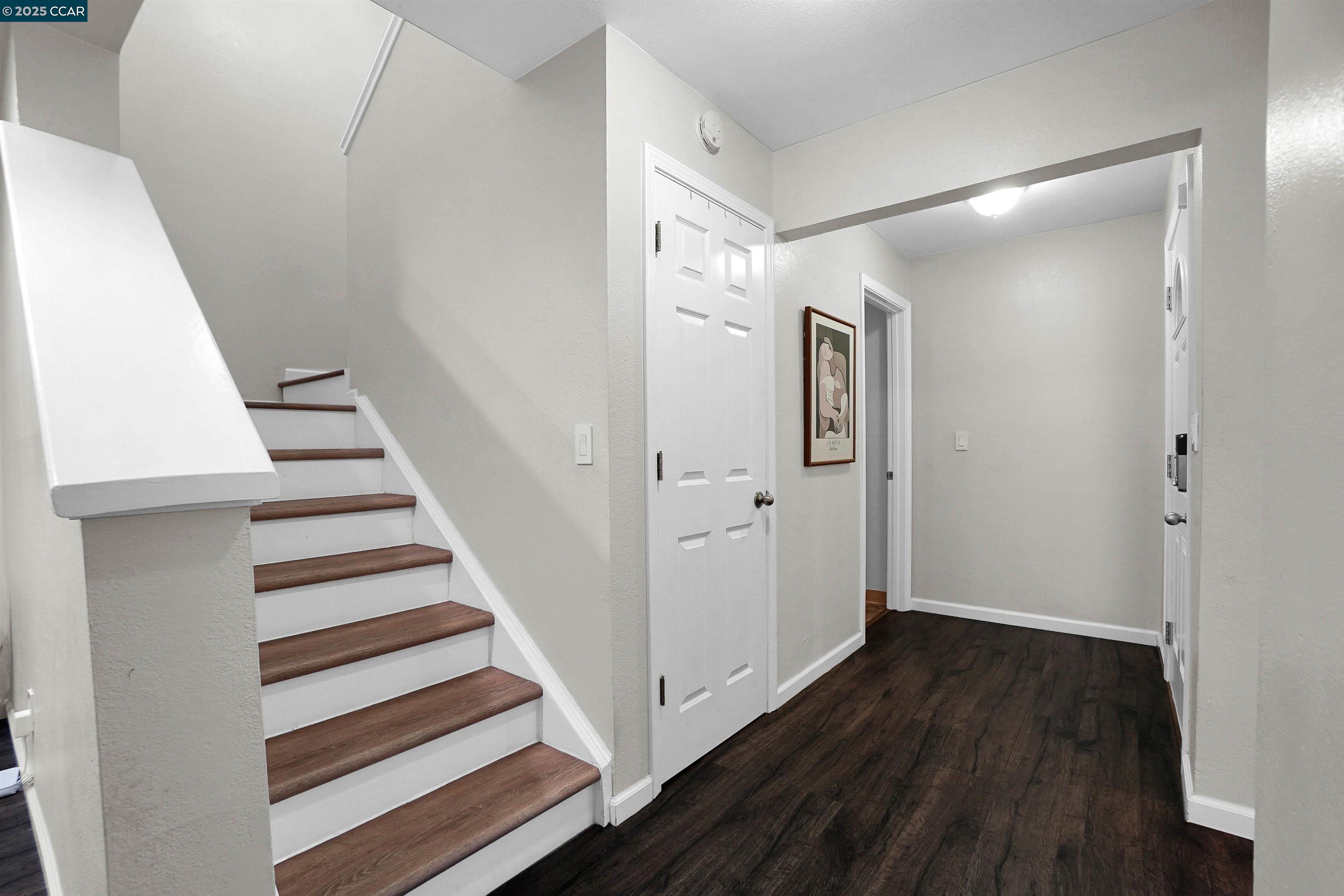 12 Basin Ct
