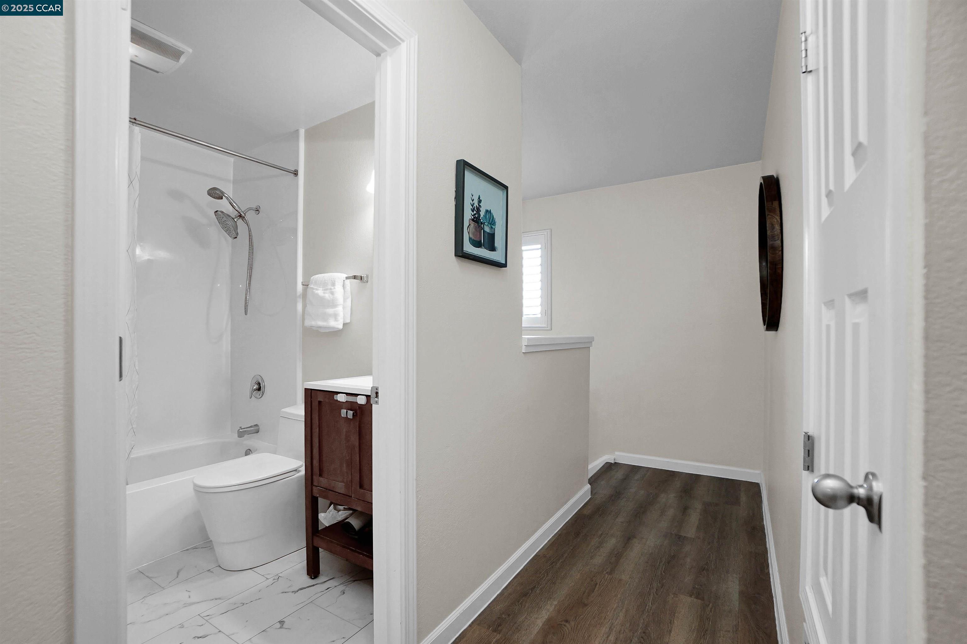12 Basin Ct