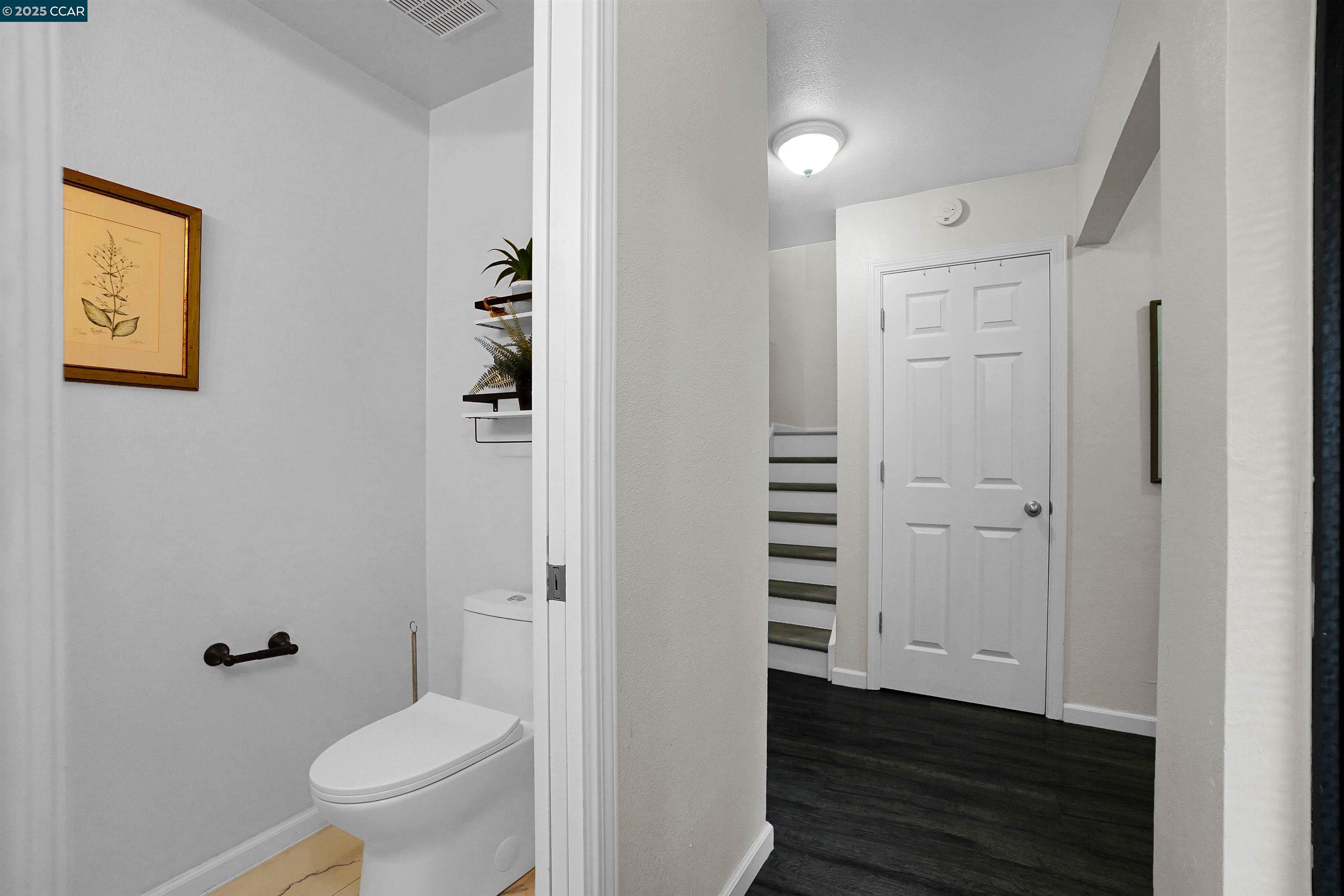 12 Basin Ct