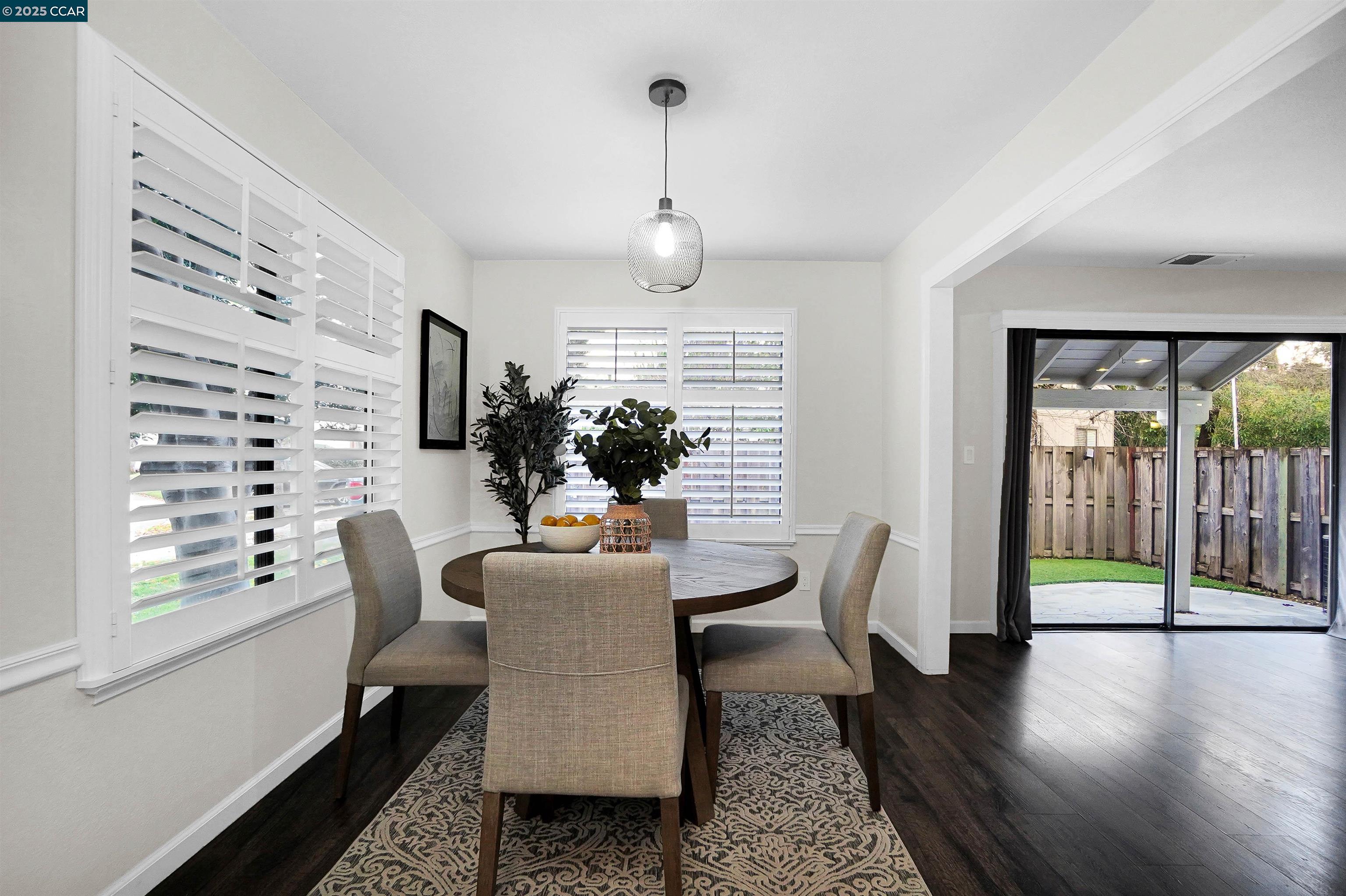 12 Basin Ct