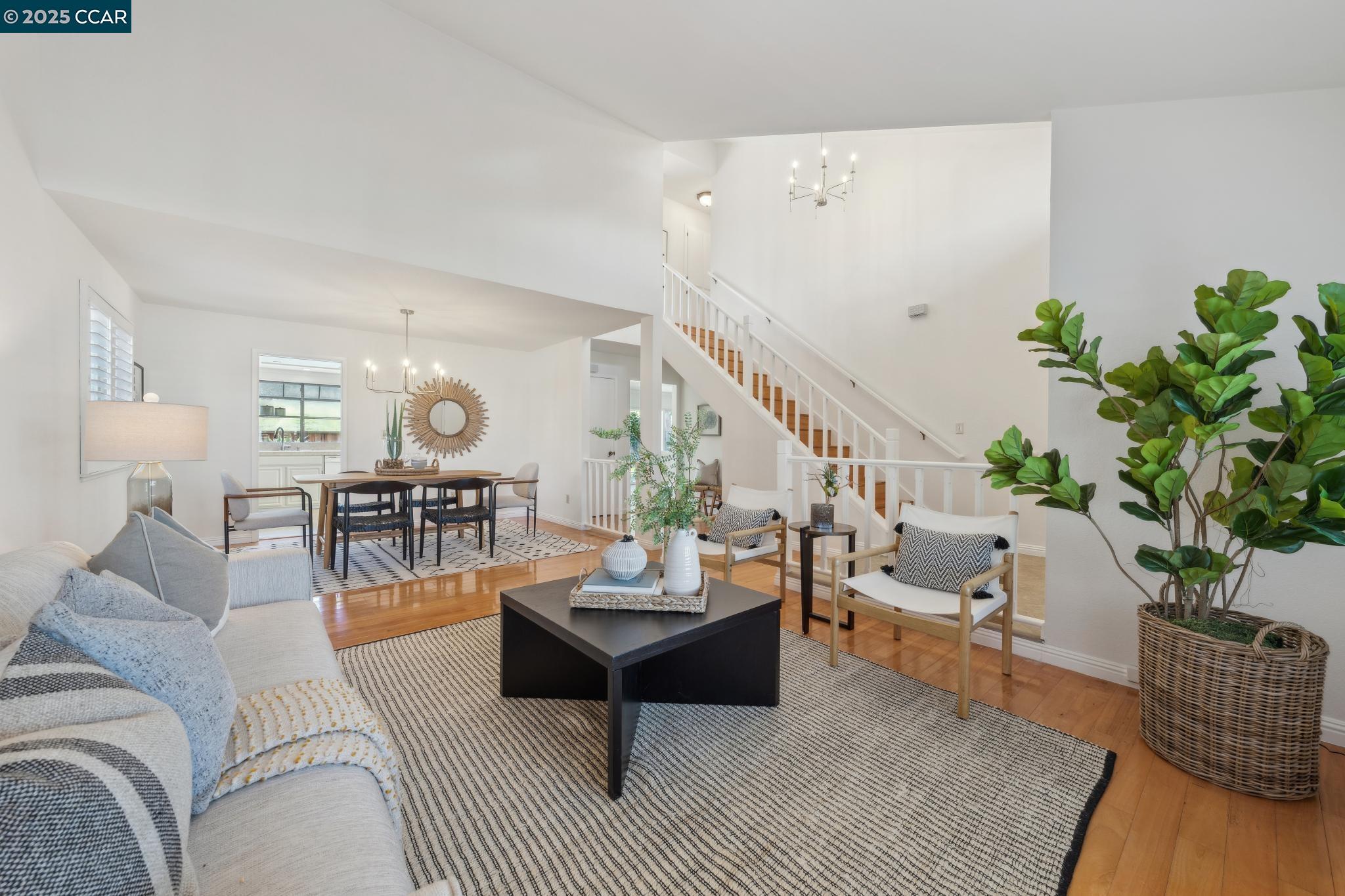 5417 Paso Del Rio Ct