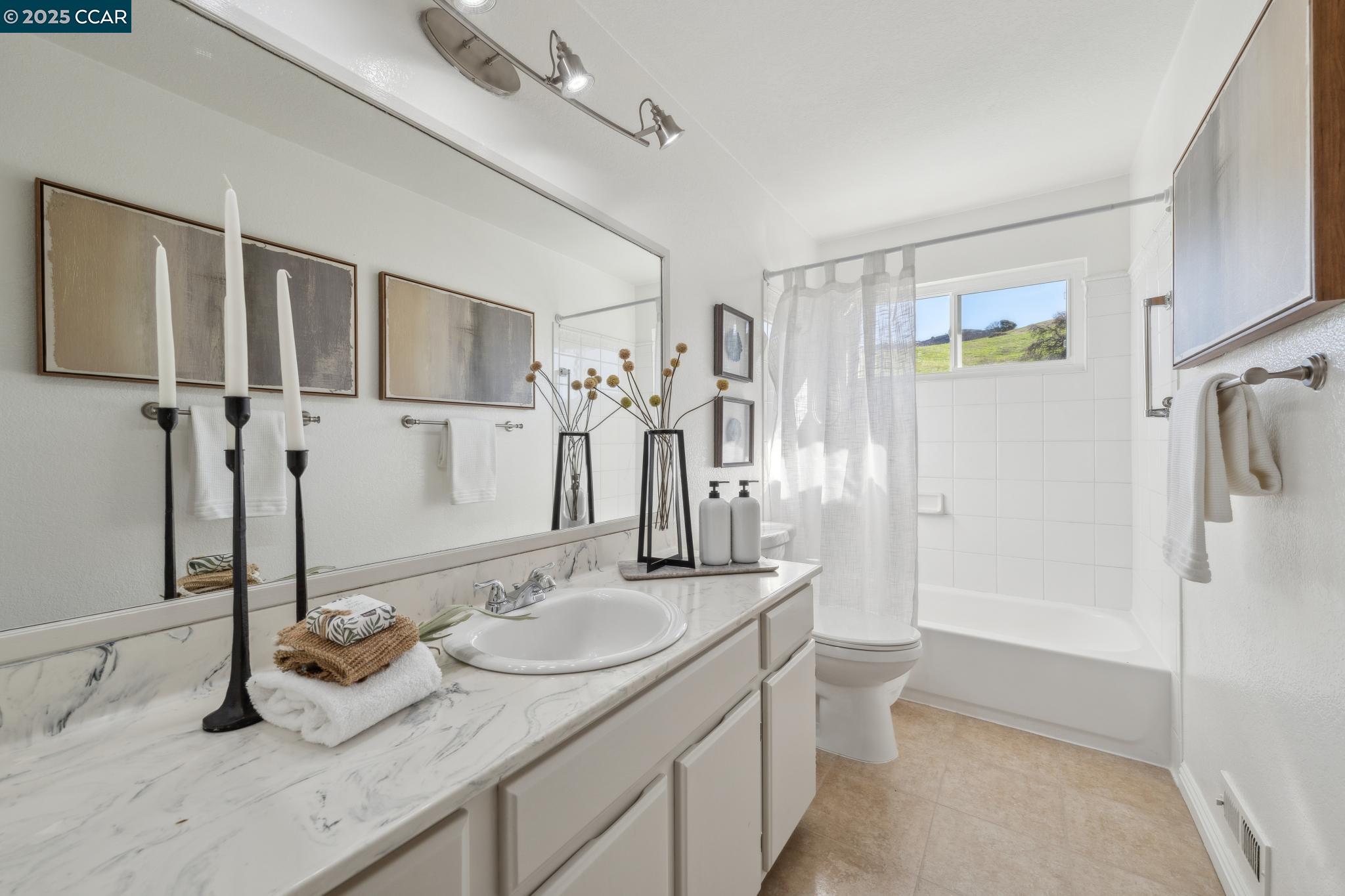 5417 Paso Del Rio Ct