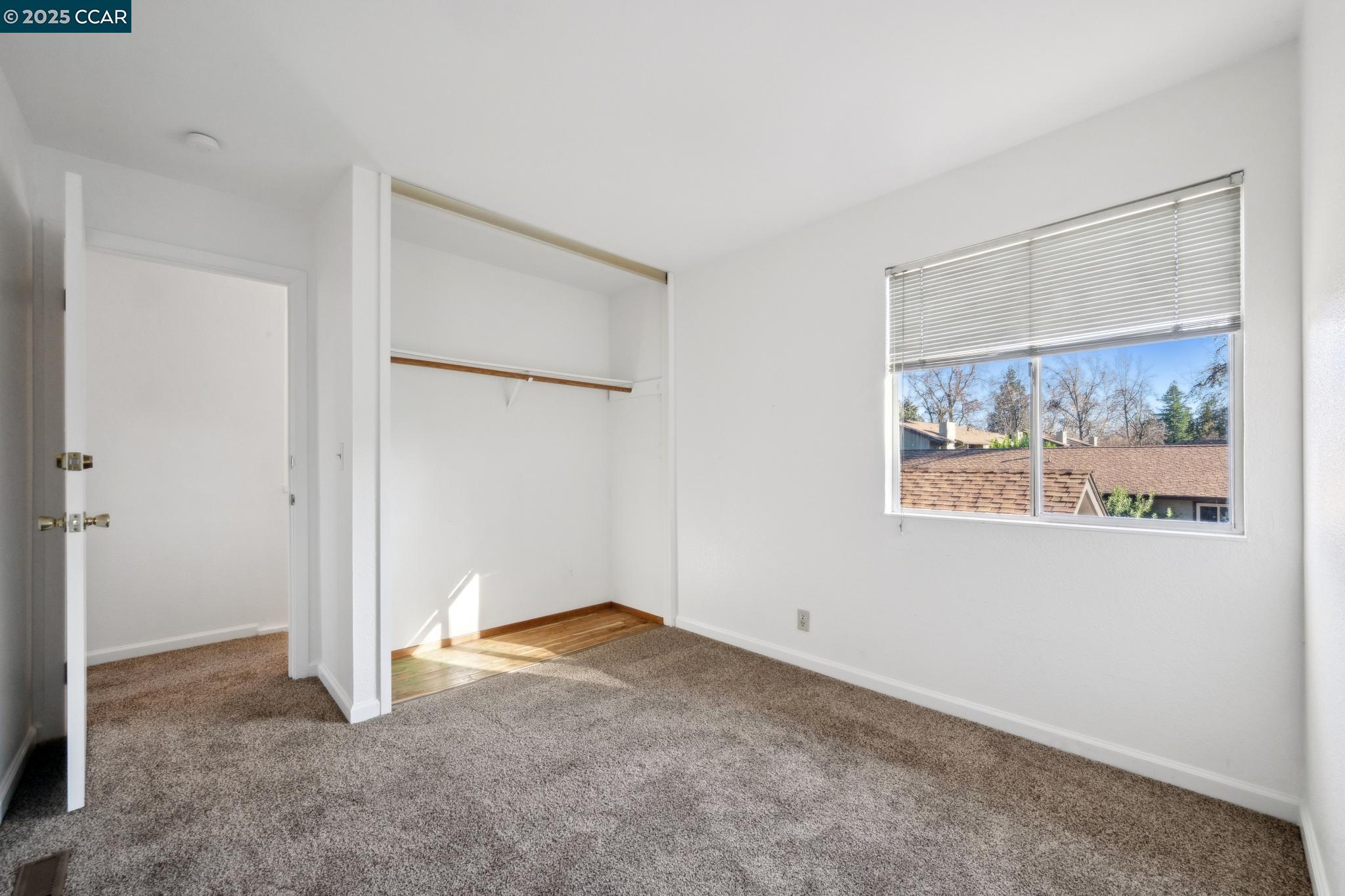 877 Bancroft Rd