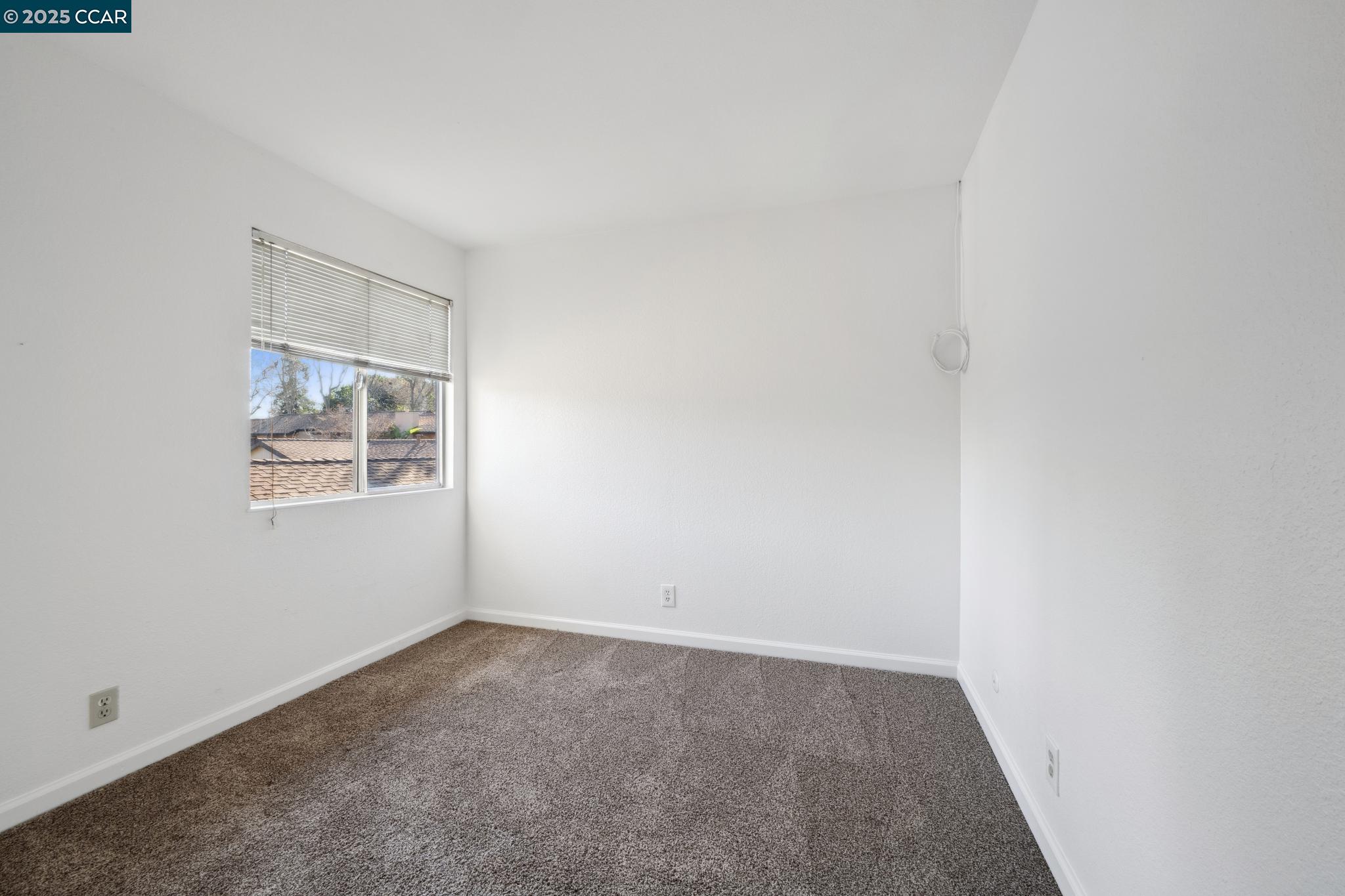 877 Bancroft Rd
