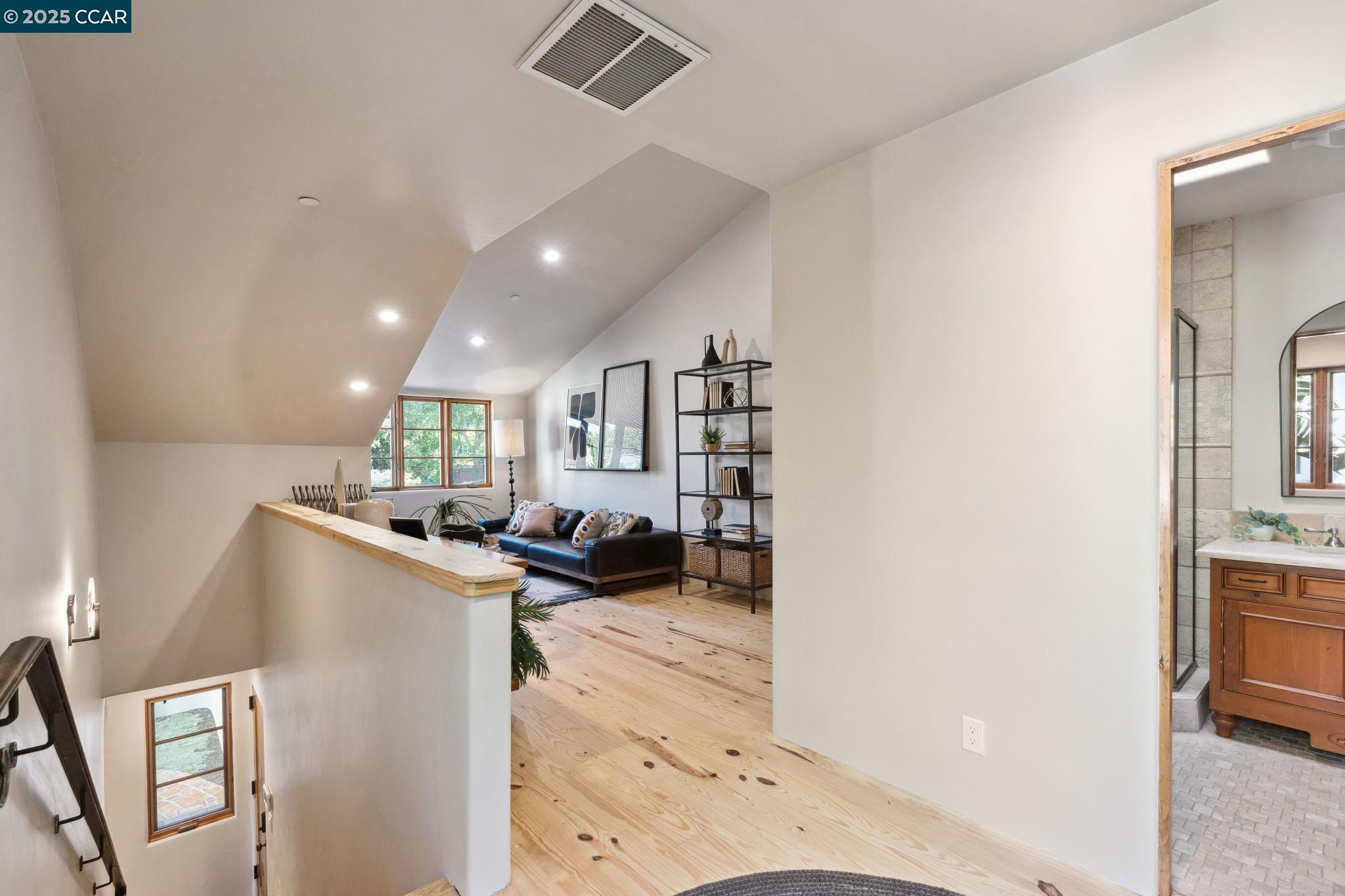 174 Crestview Dr