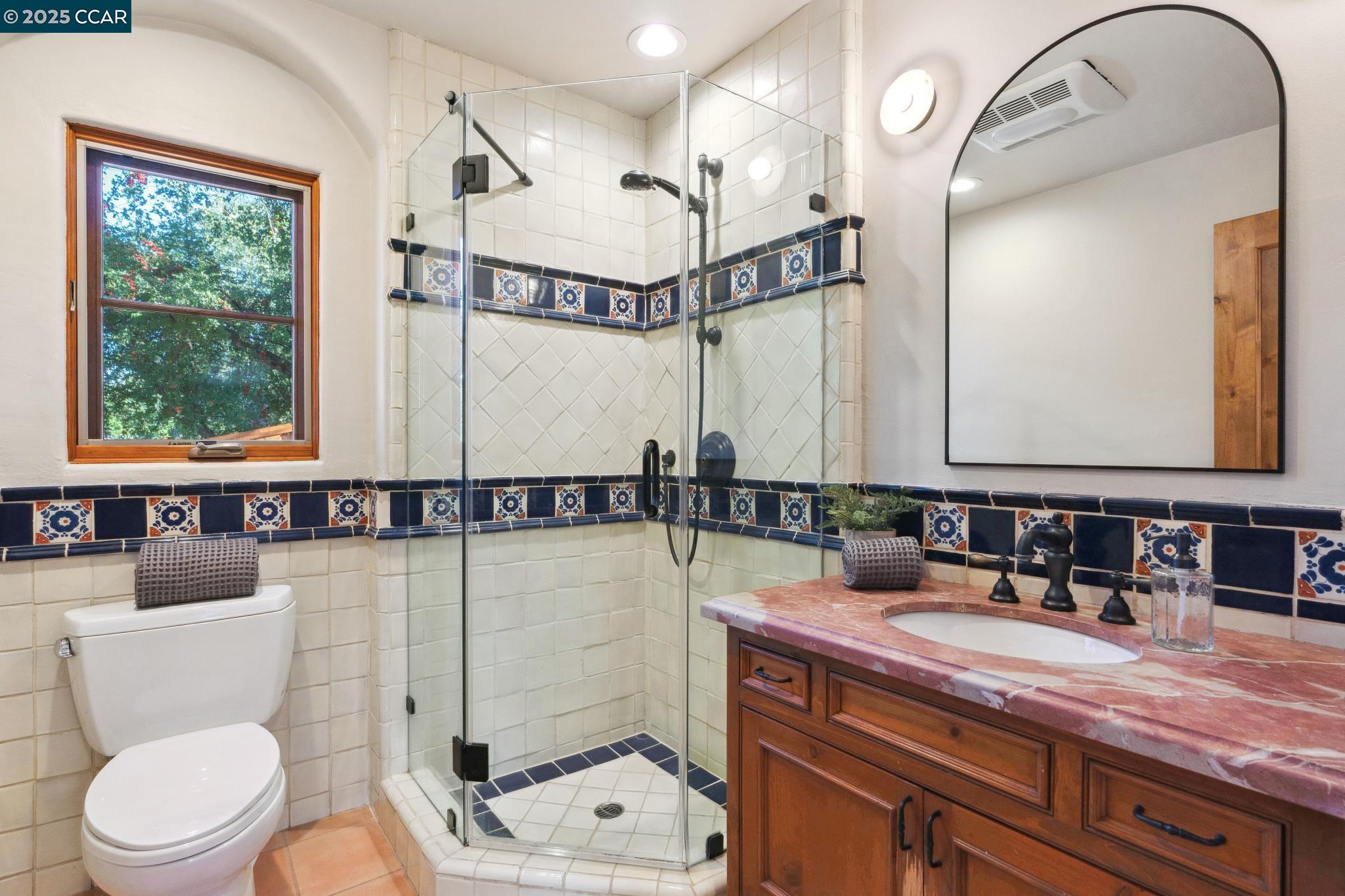174 Crestview Dr