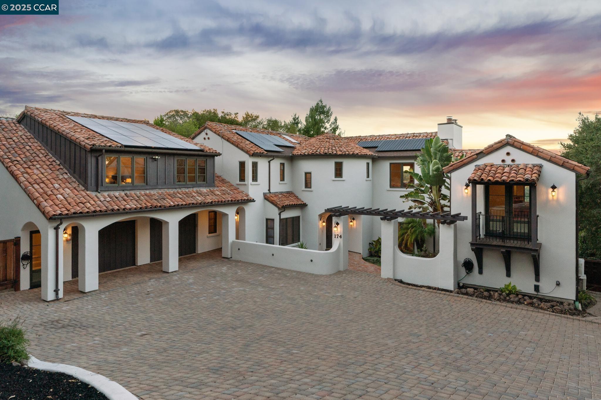 174 Crestview Dr