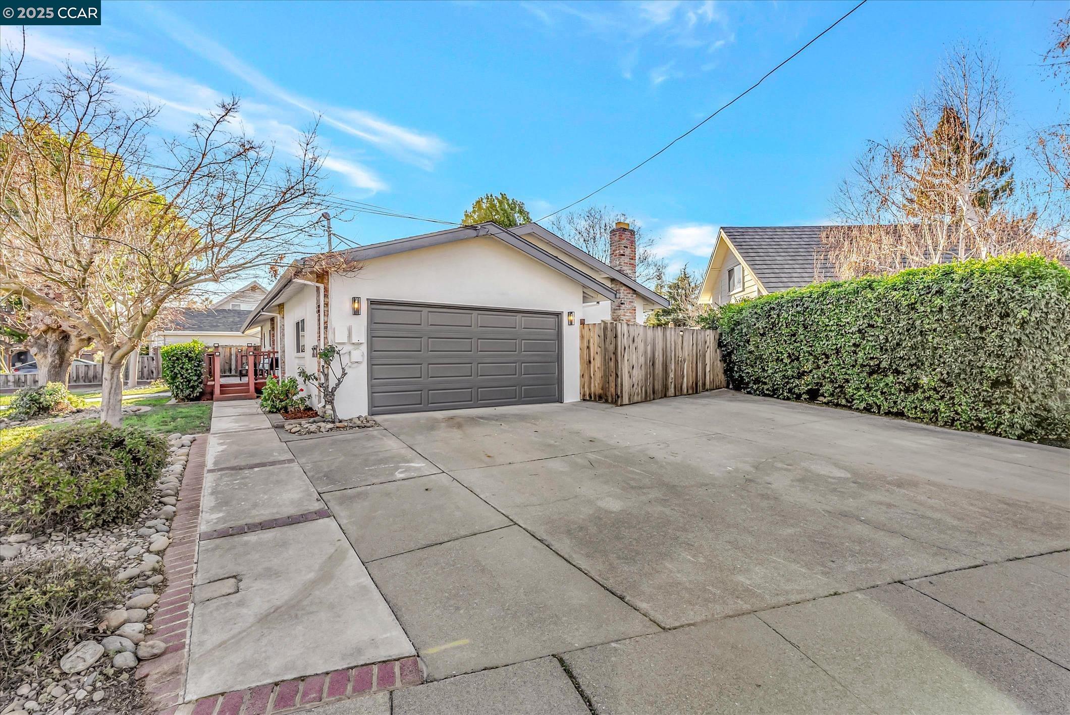1597 Nuala St