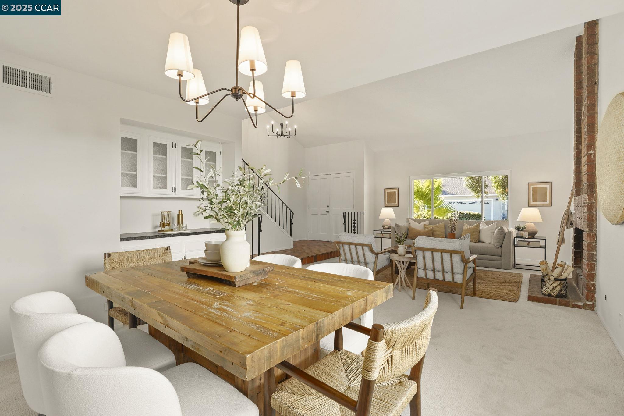 1217 Pinecrest Dr