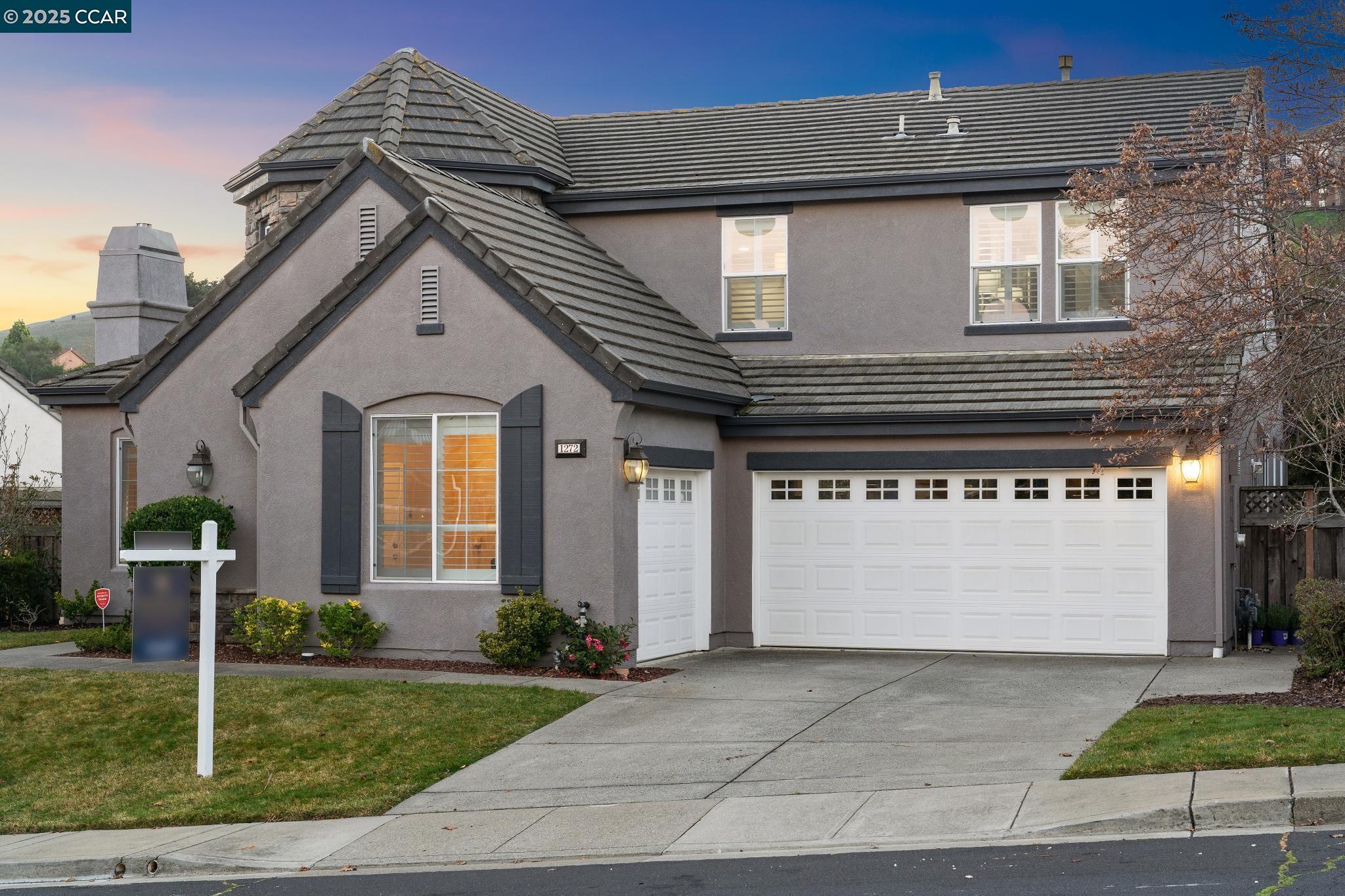 1272 Landmark Dr.