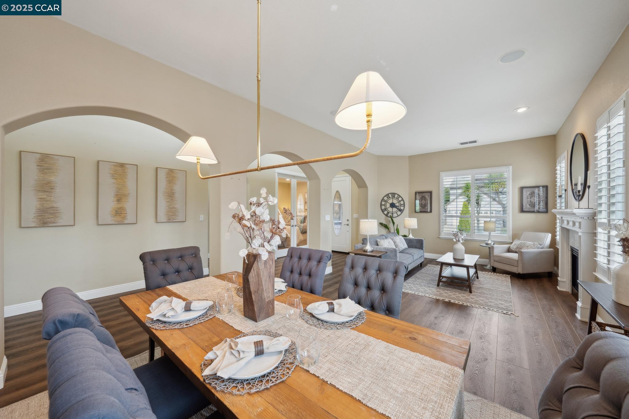 1272 Landmark Dr.