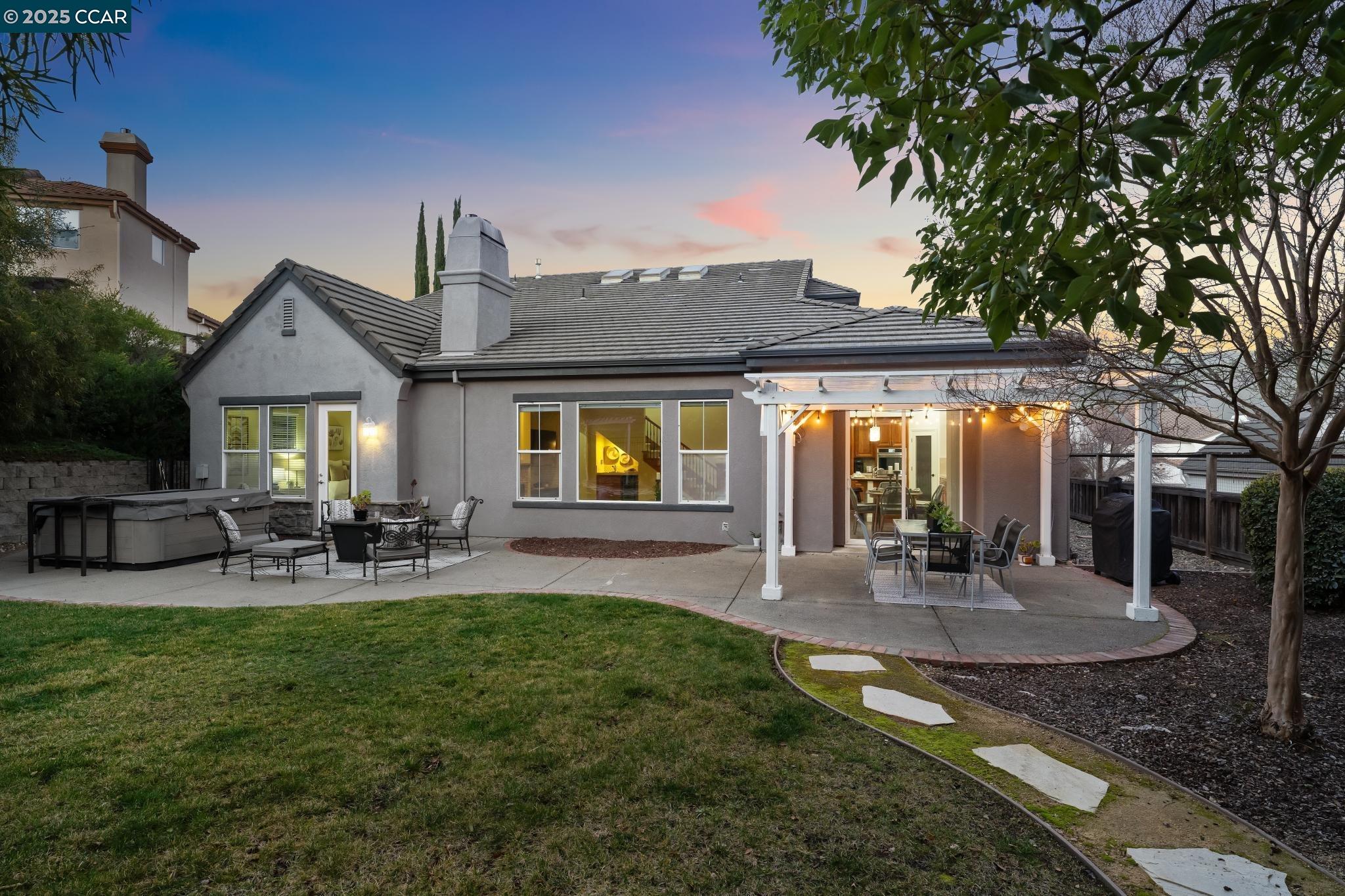 1272 Landmark Dr.