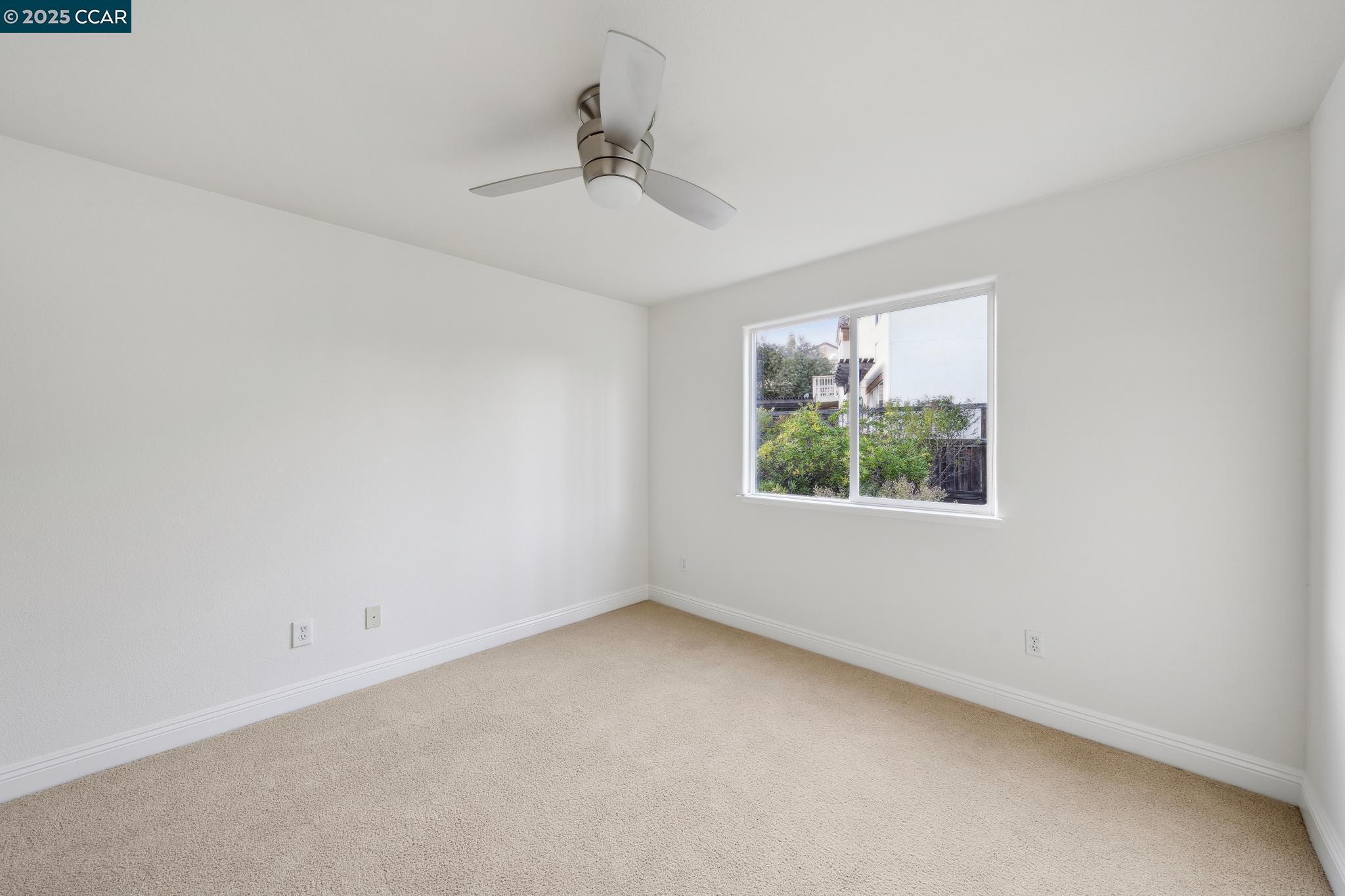 1272 Landmark Dr.