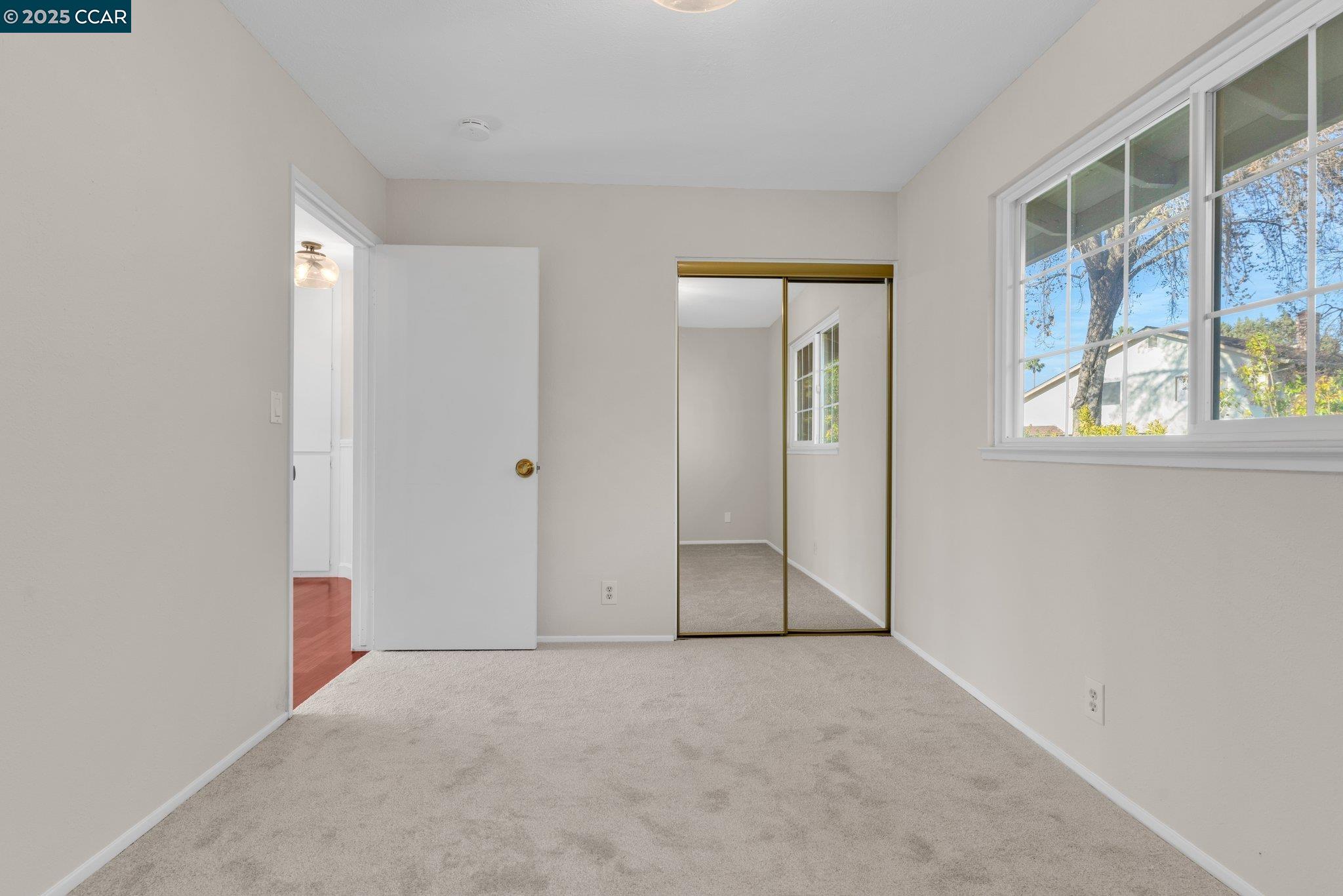 1242 Morning Glory Dr