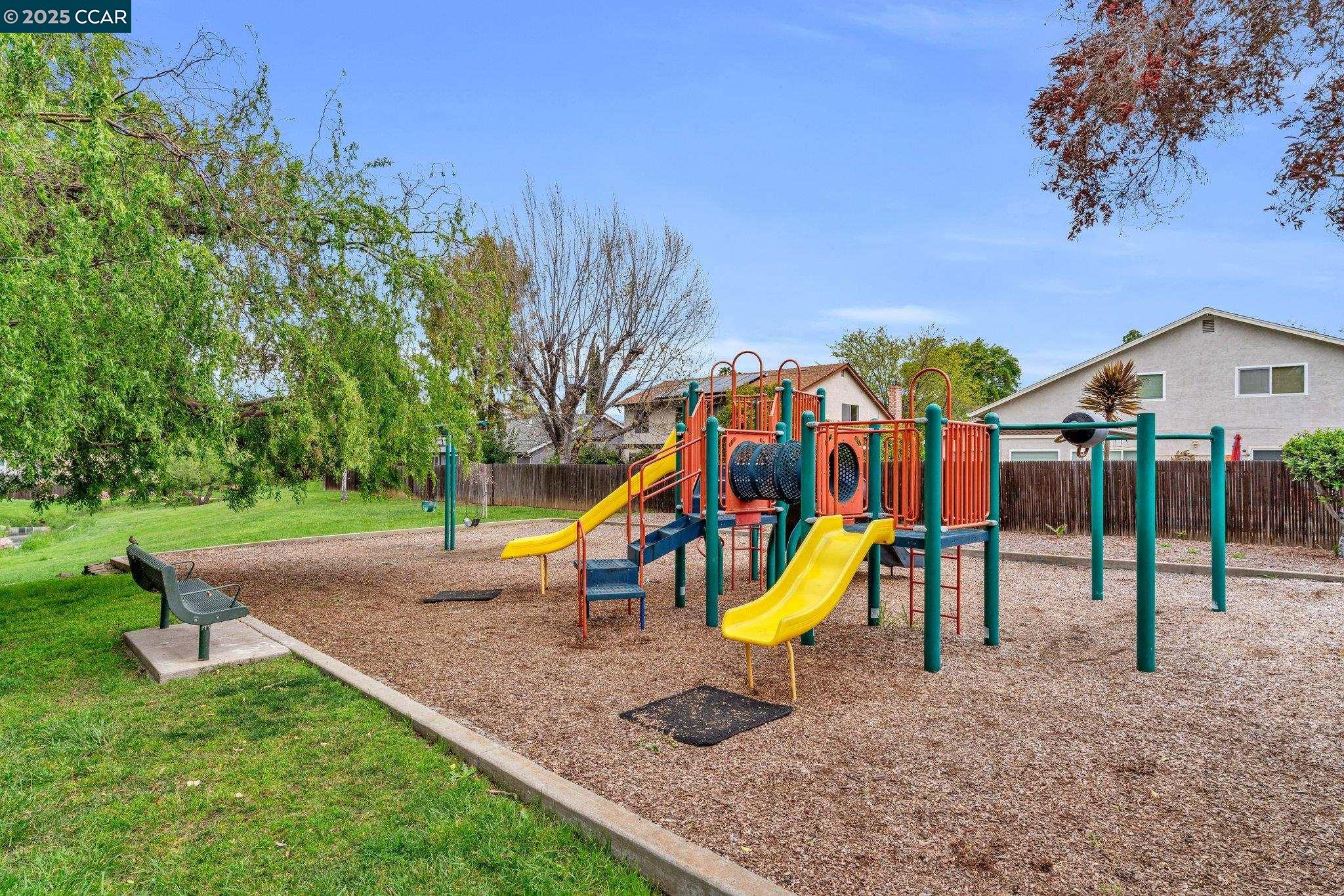 1242 Morning Glory Dr