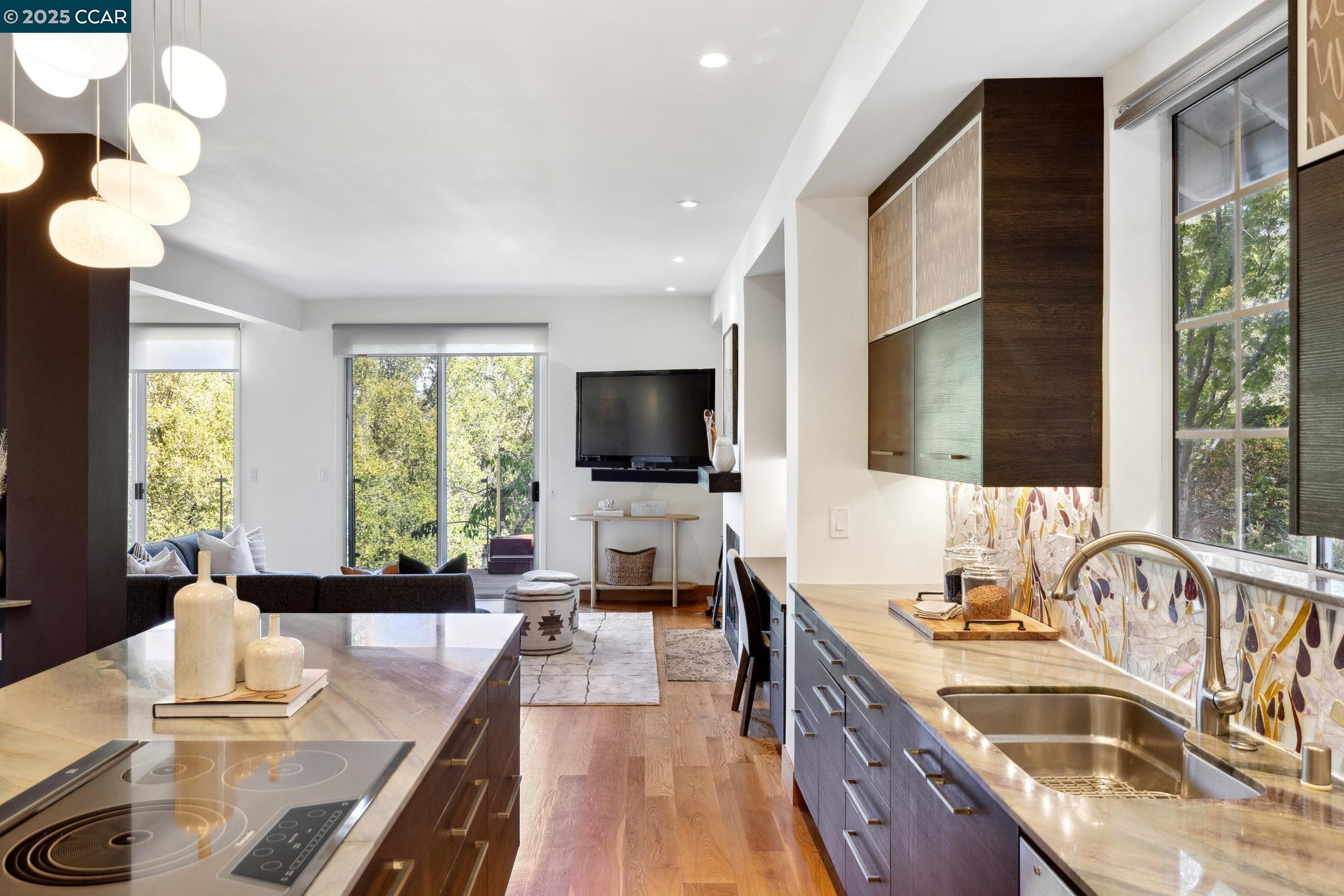 165 Del Monte Drive
