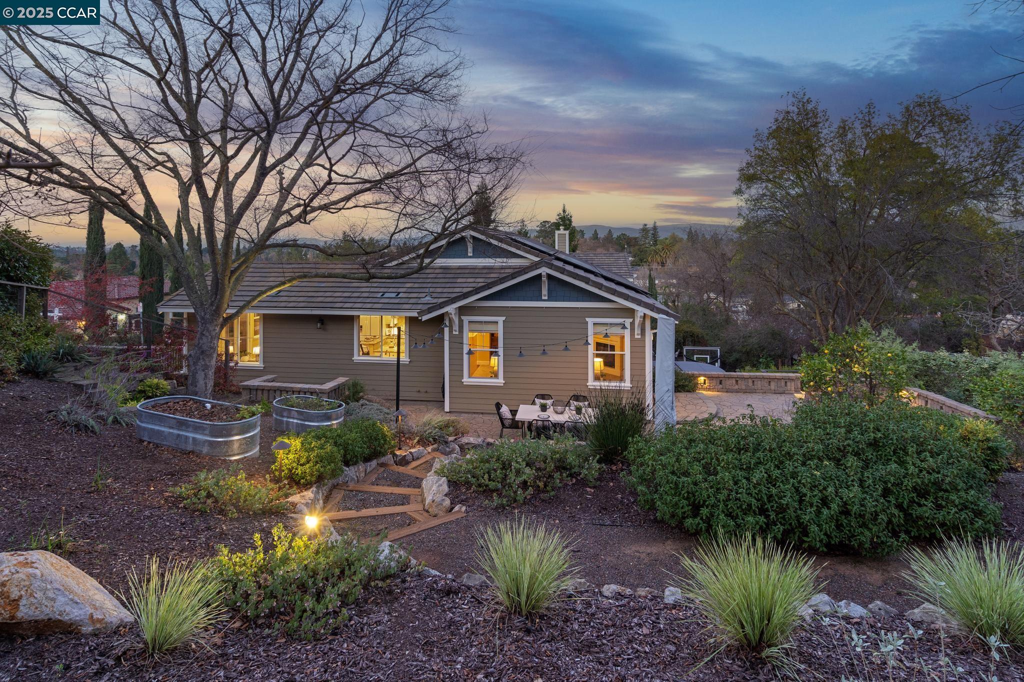 1180 Vista Ridge Ct.