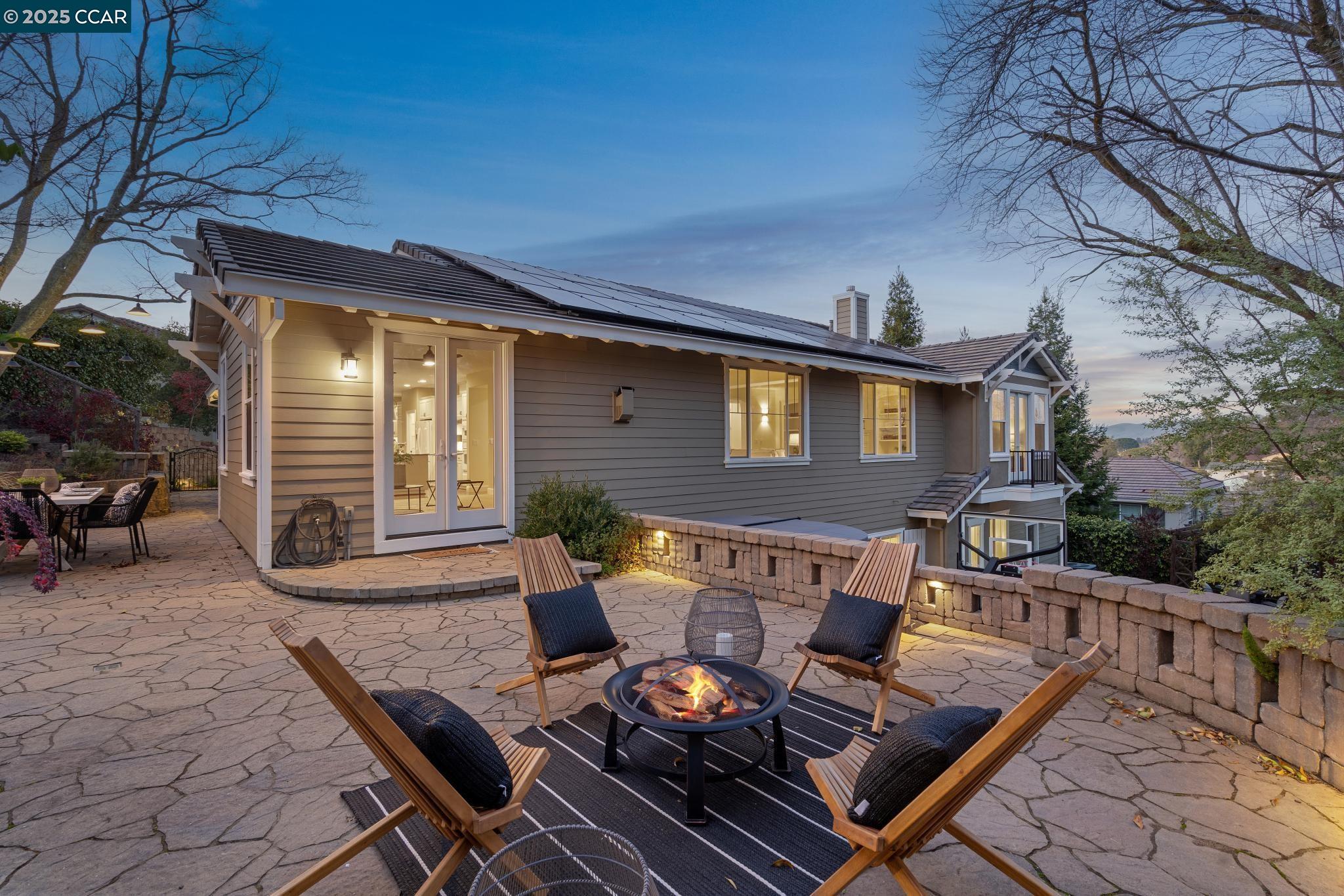 1180 Vista Ridge Ct.