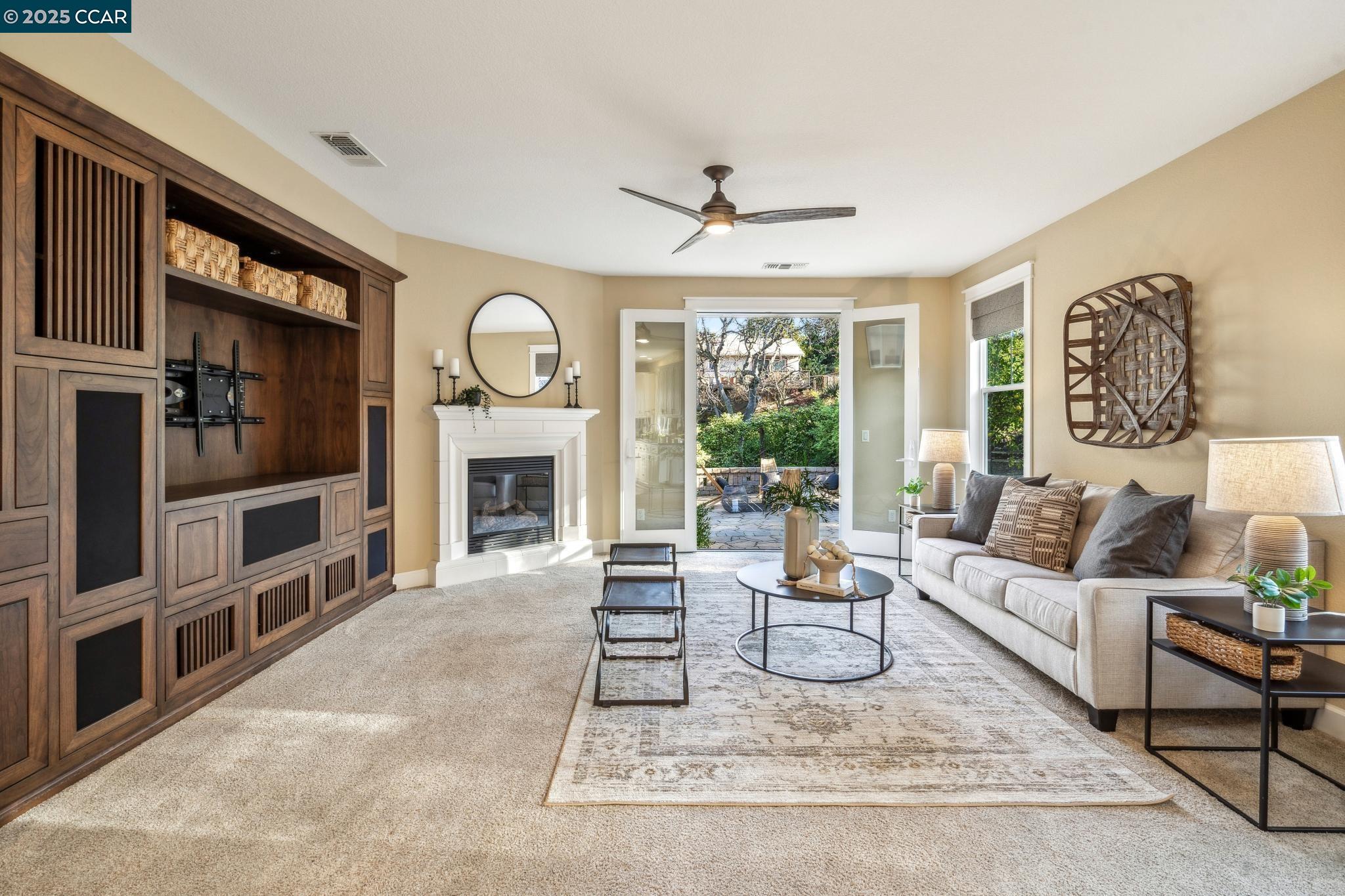 1180 Vista Ridge Ct.