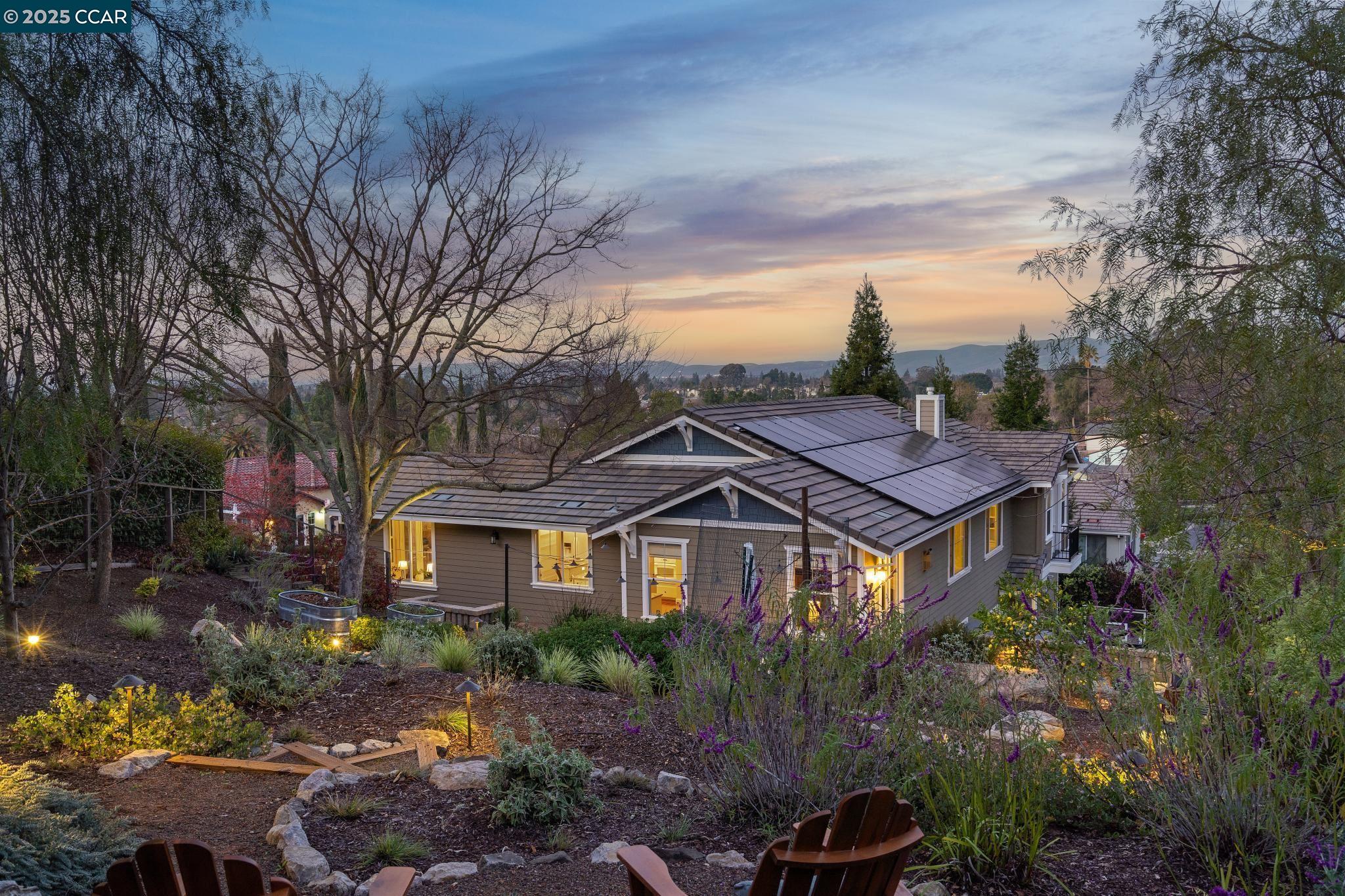 1180 Vista Ridge Ct.