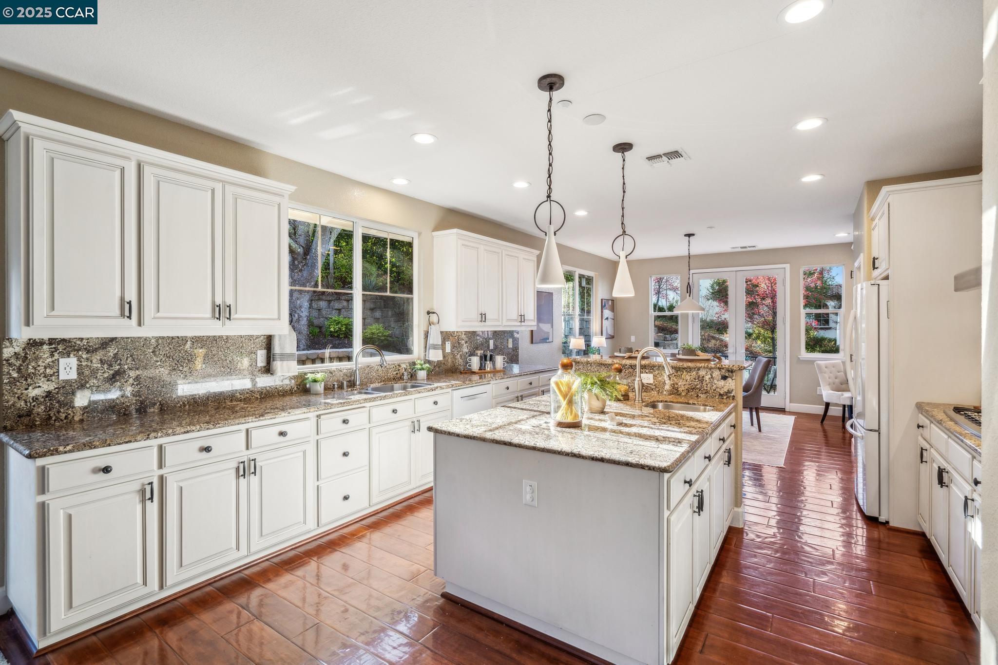 1180 Vista Ridge Ct.
